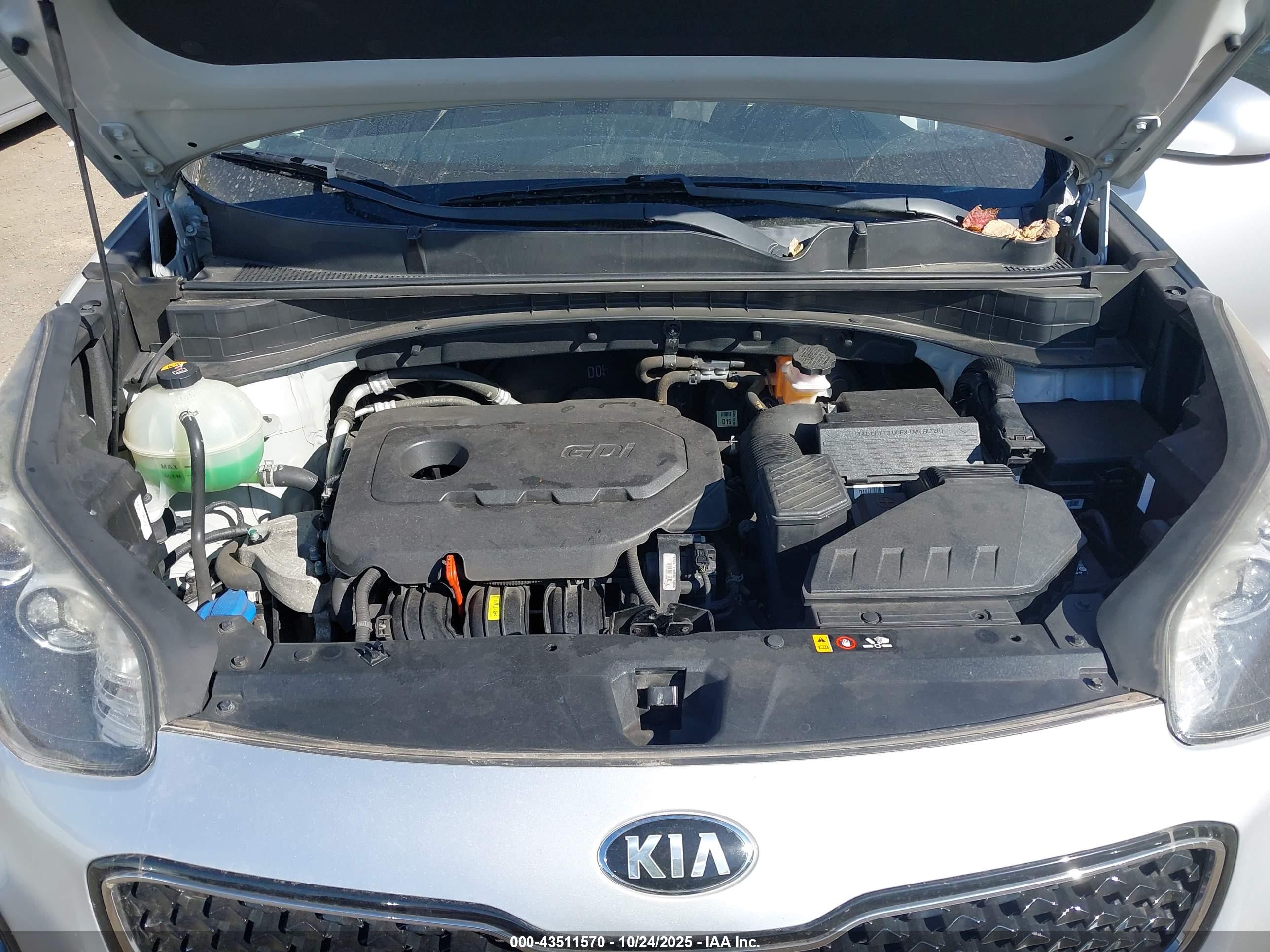 KIA SPORTAGE image 10