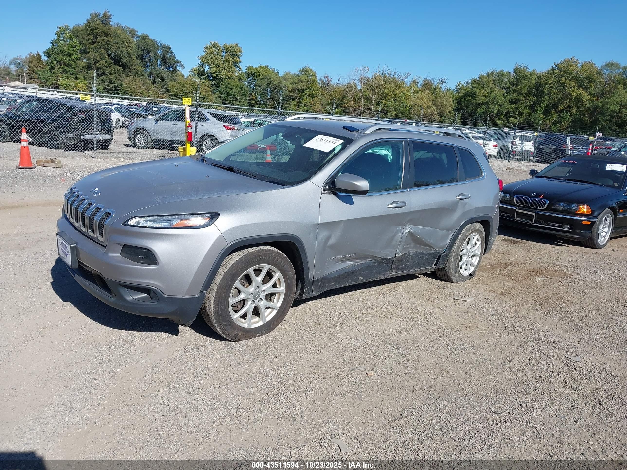 JEEP CHEROKEE image 2