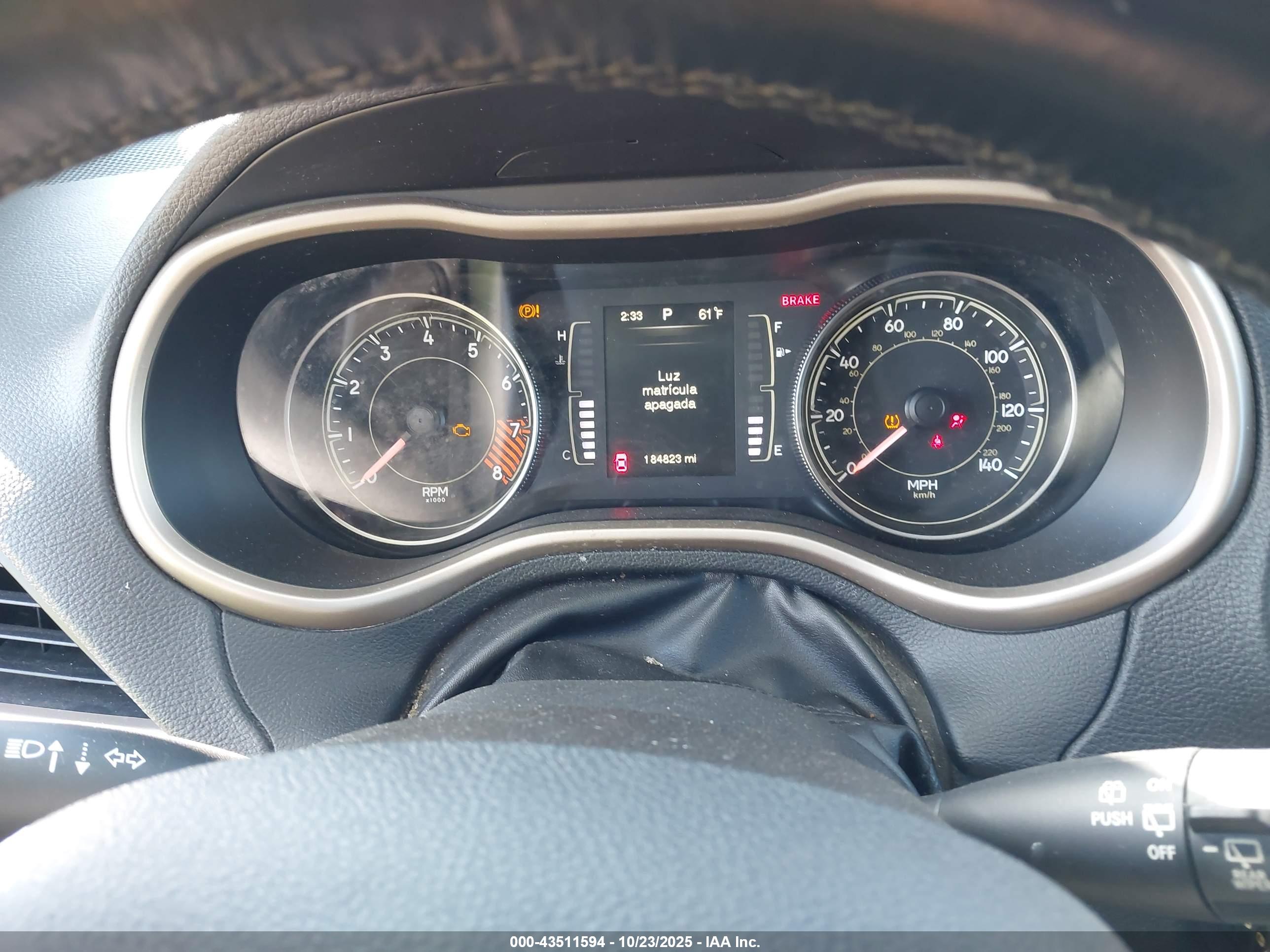 JEEP CHEROKEE image 7