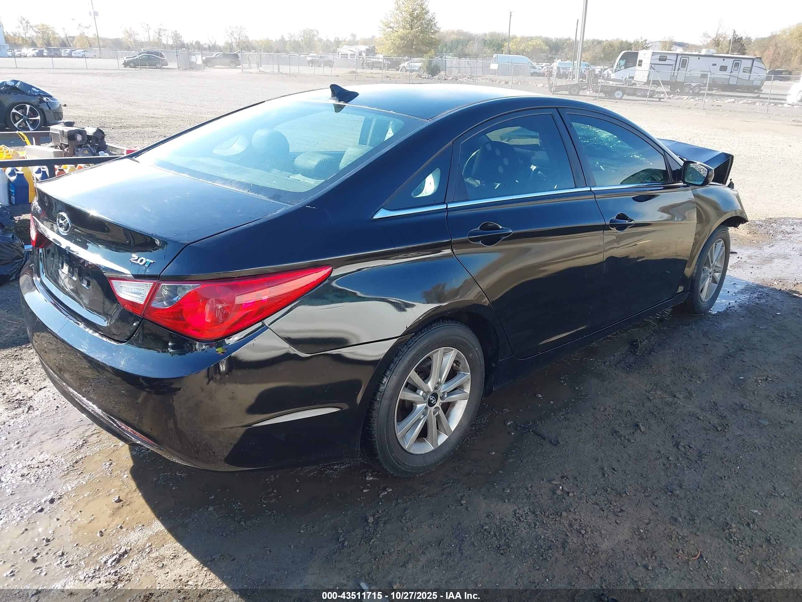 HYUNDAI SONATA image 4