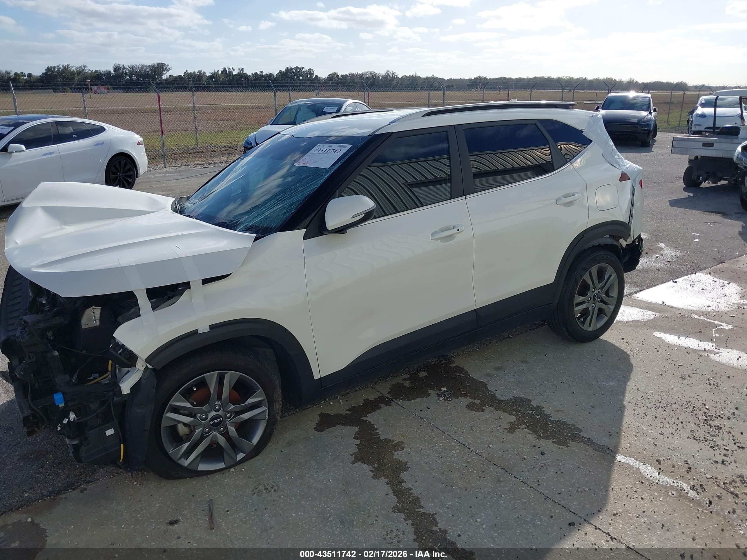 KIA SELTOS image 2