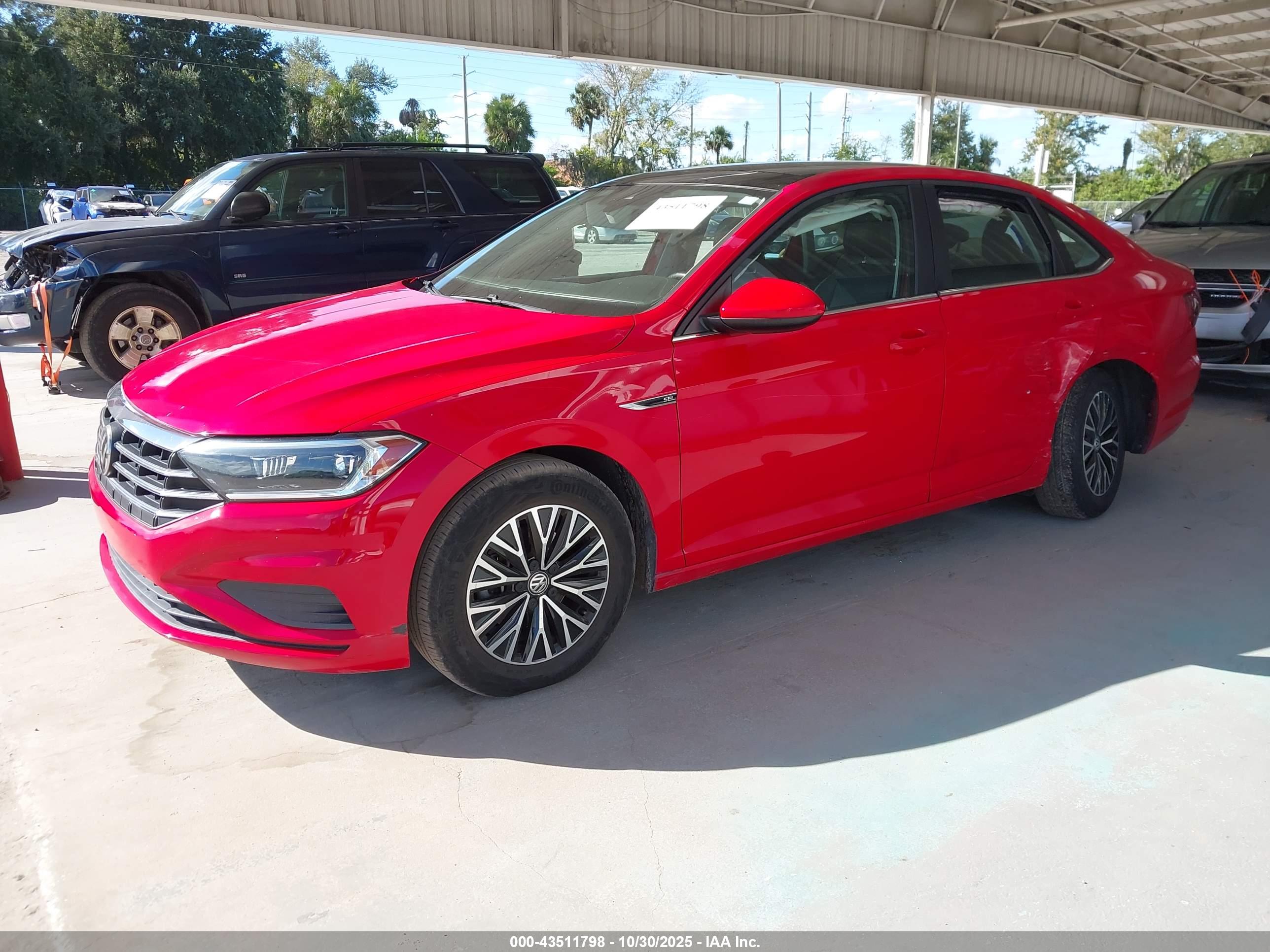 VOLKSWAGEN JETTA image 2