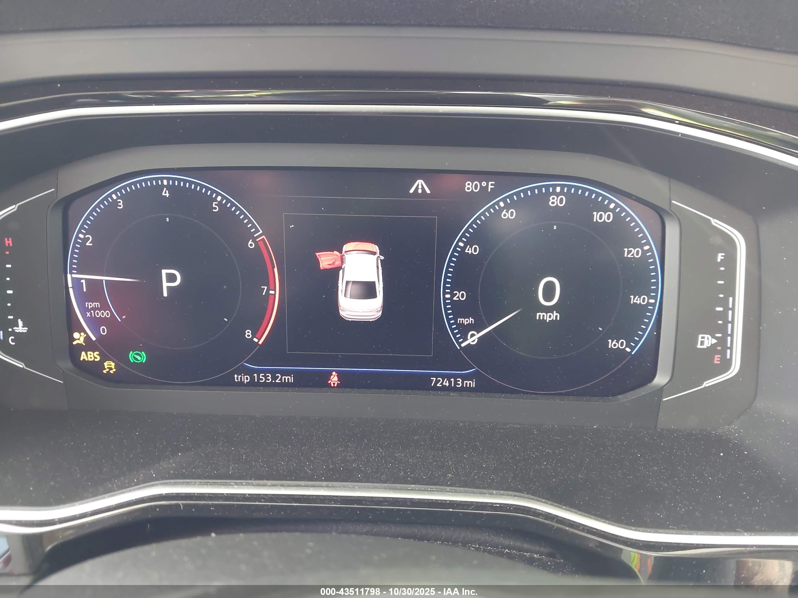 VOLKSWAGEN JETTA image 7
