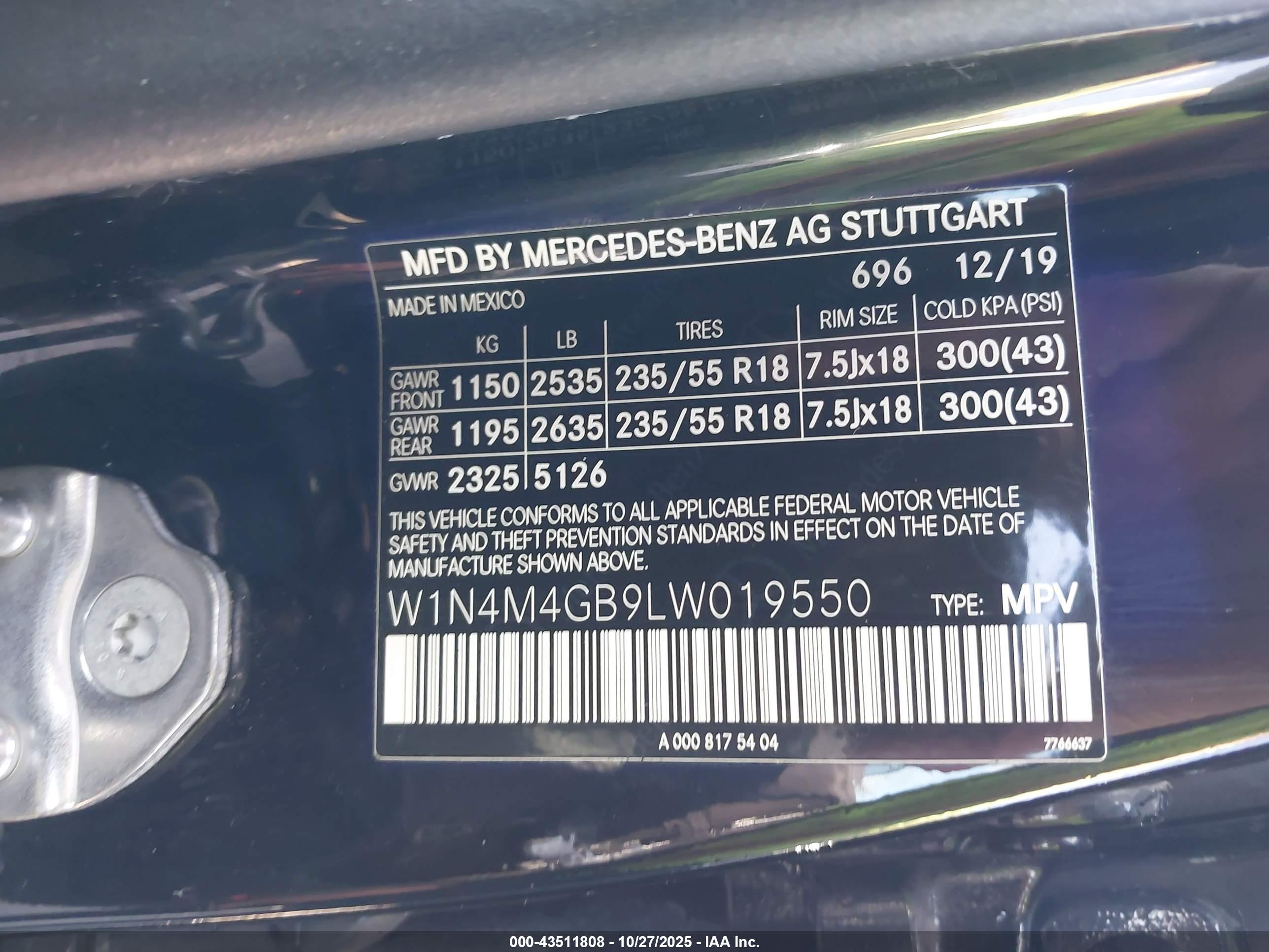 MERCEDES-BENZ GLB image 9