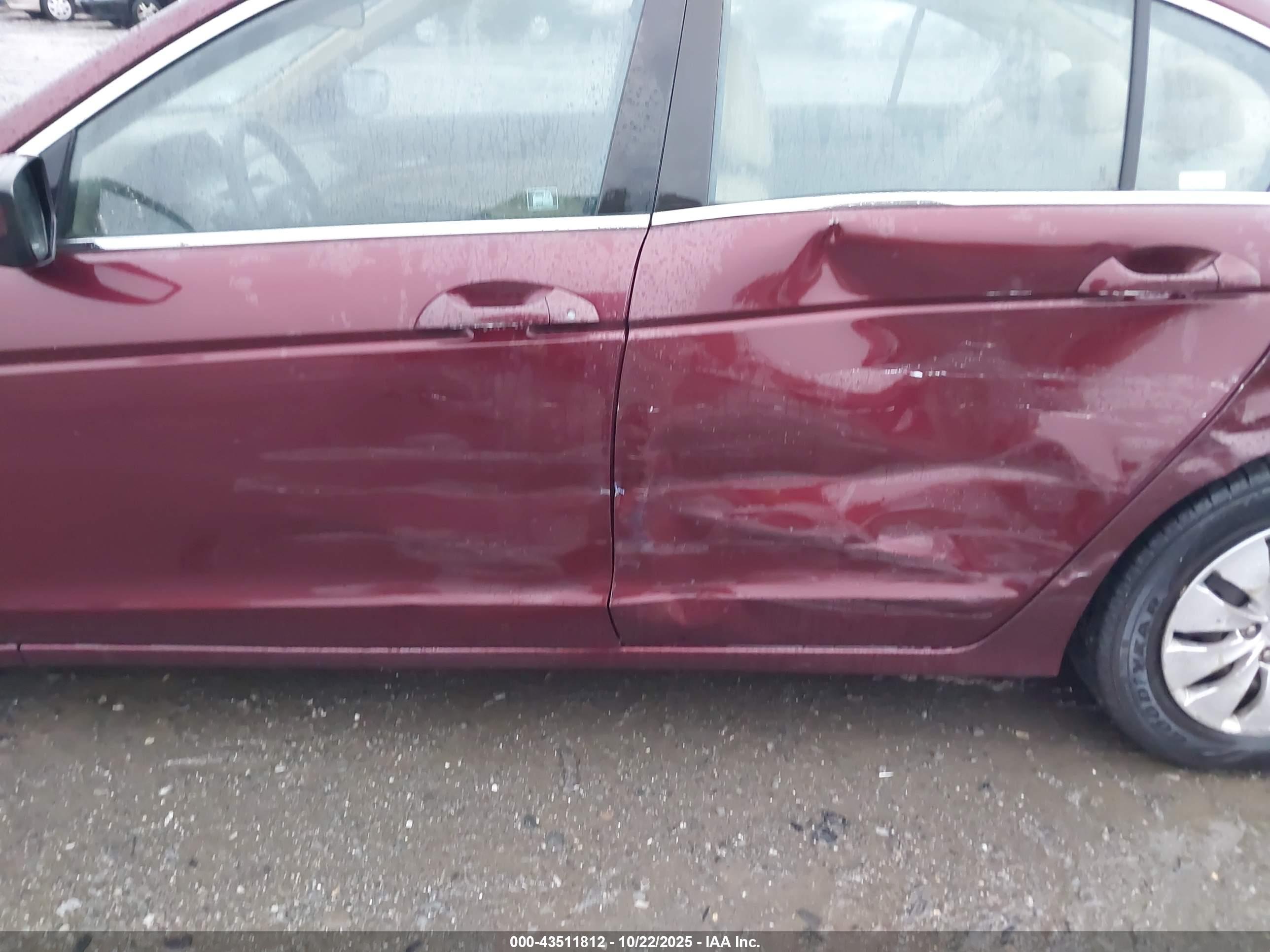 HONDA ACCORD image 6