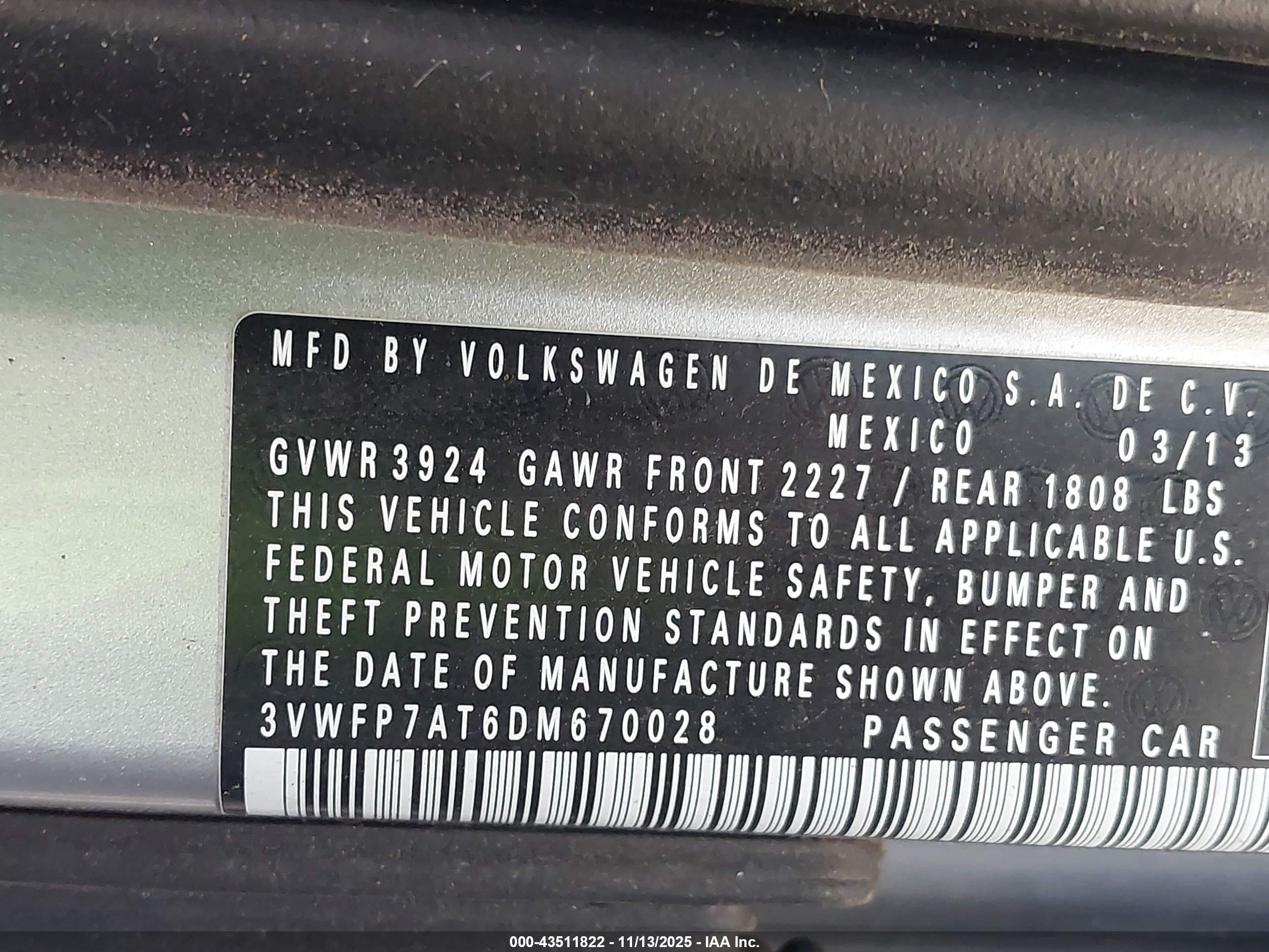 VOLKSWAGEN BEETLE image 9