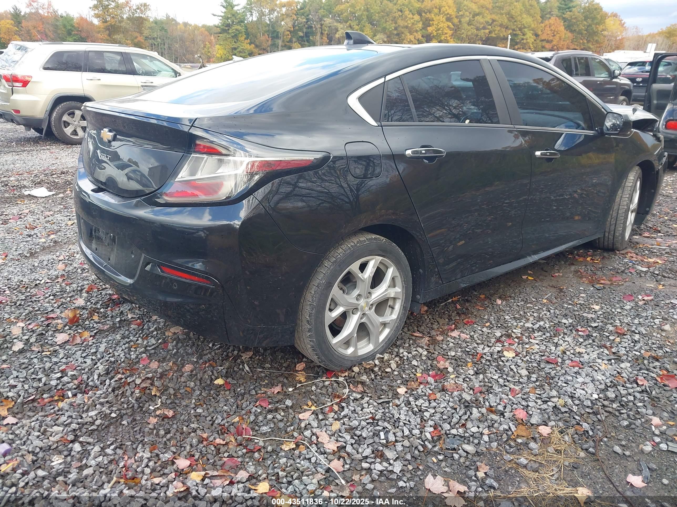 CHEVROLET VOLT image 4