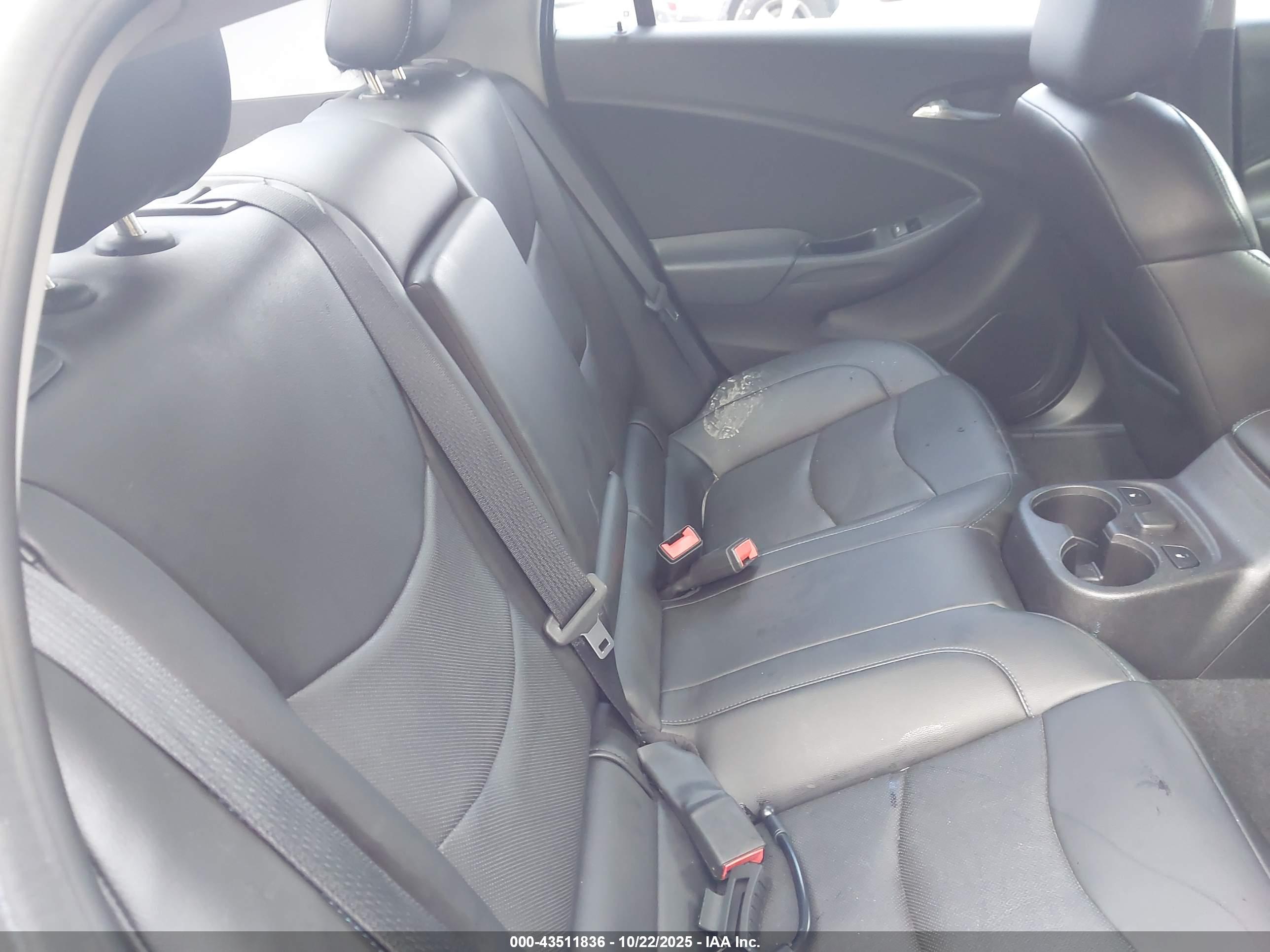 CHEVROLET VOLT image 8