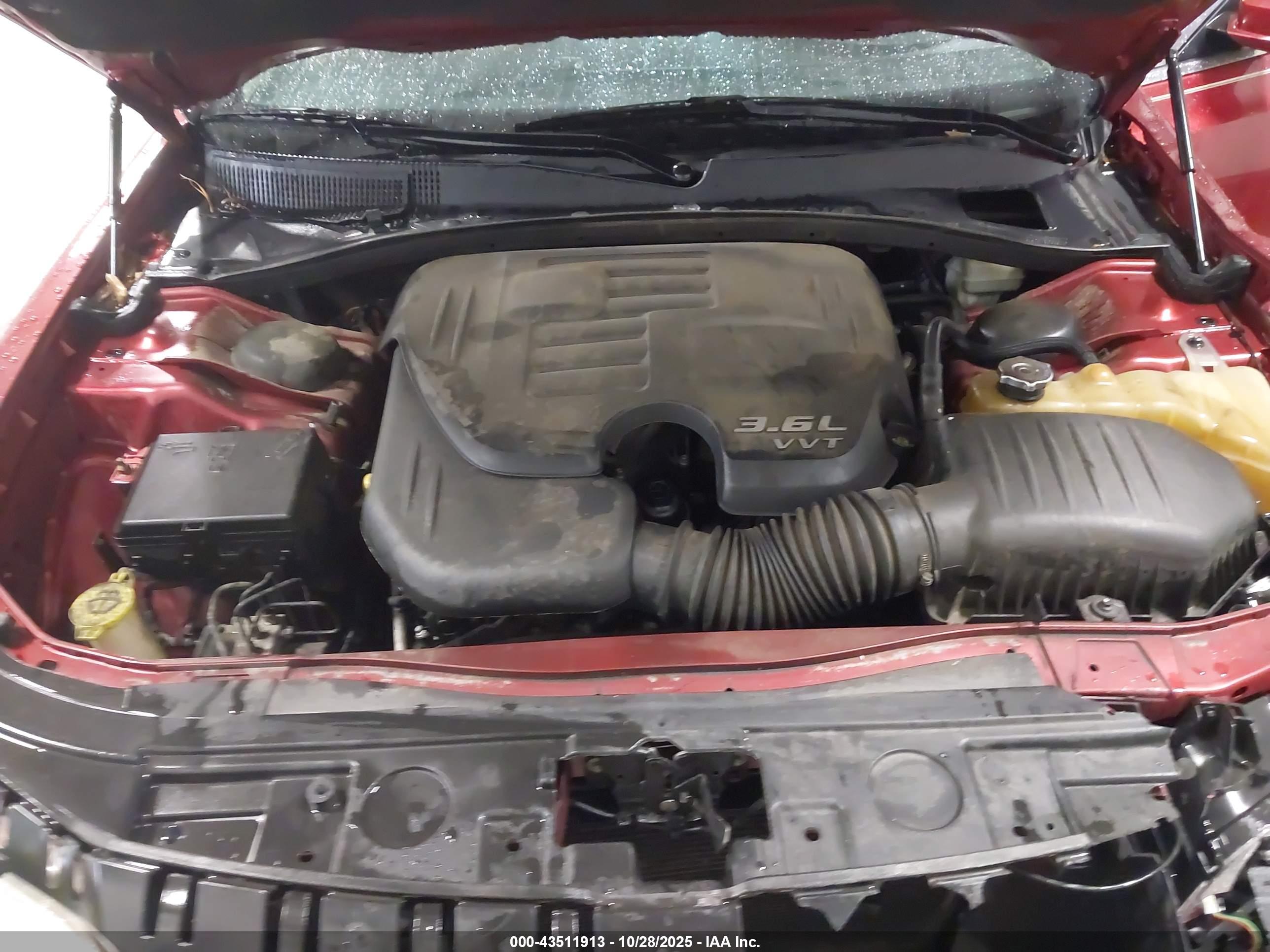 CHRYSLER 300 image 10