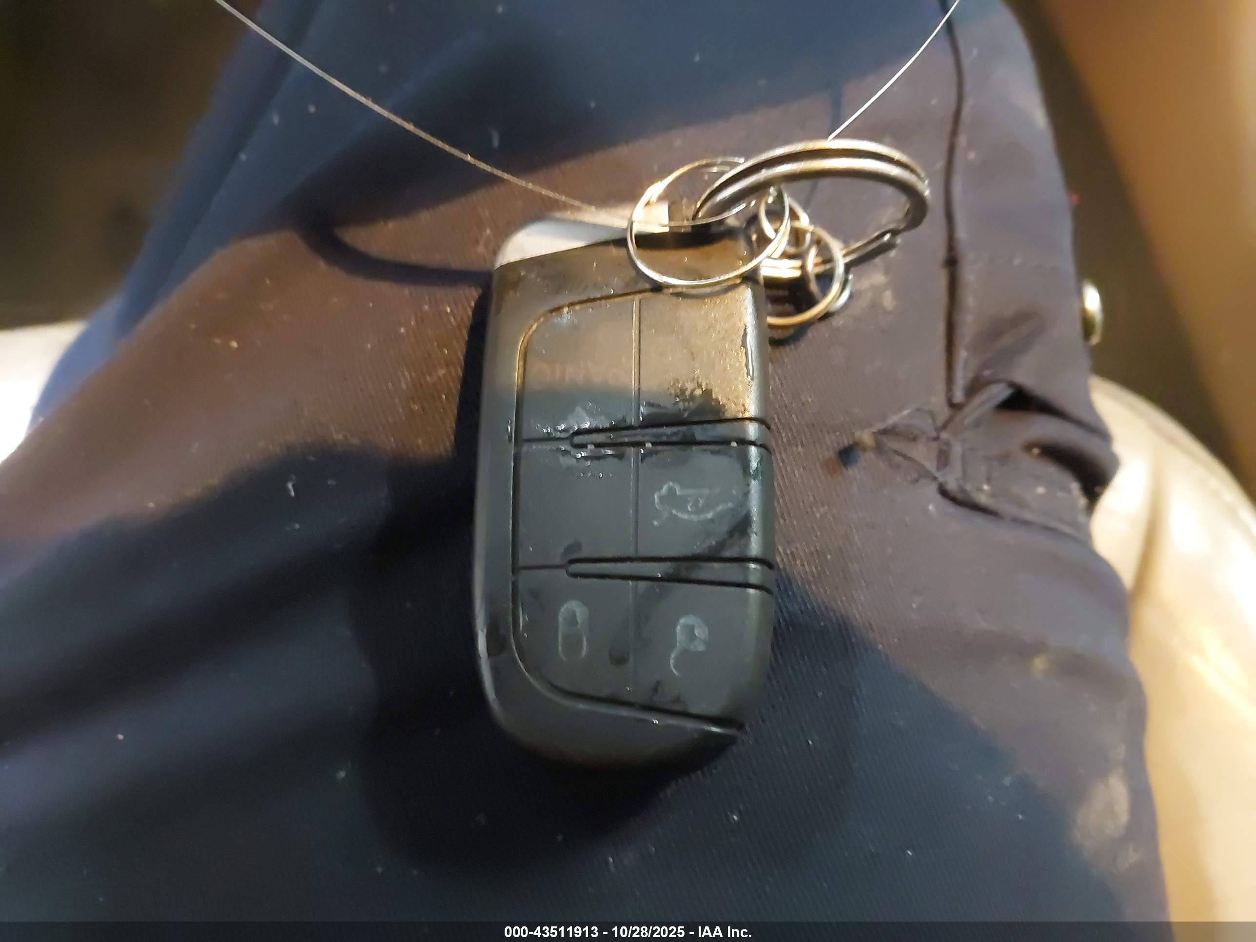 CHRYSLER 300 image 11