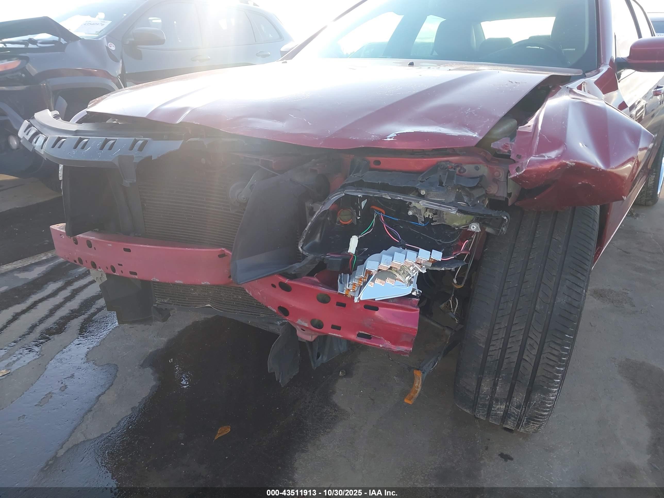 CHRYSLER 300 image 6