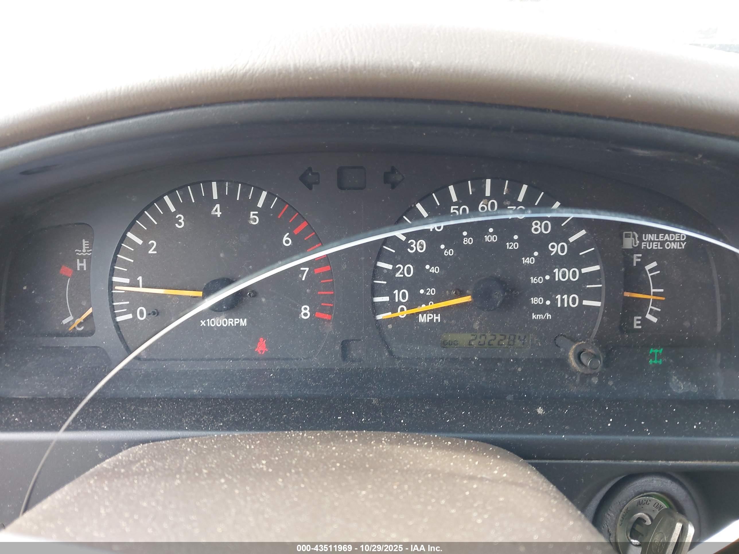 TOYOTA TACOMA image 7