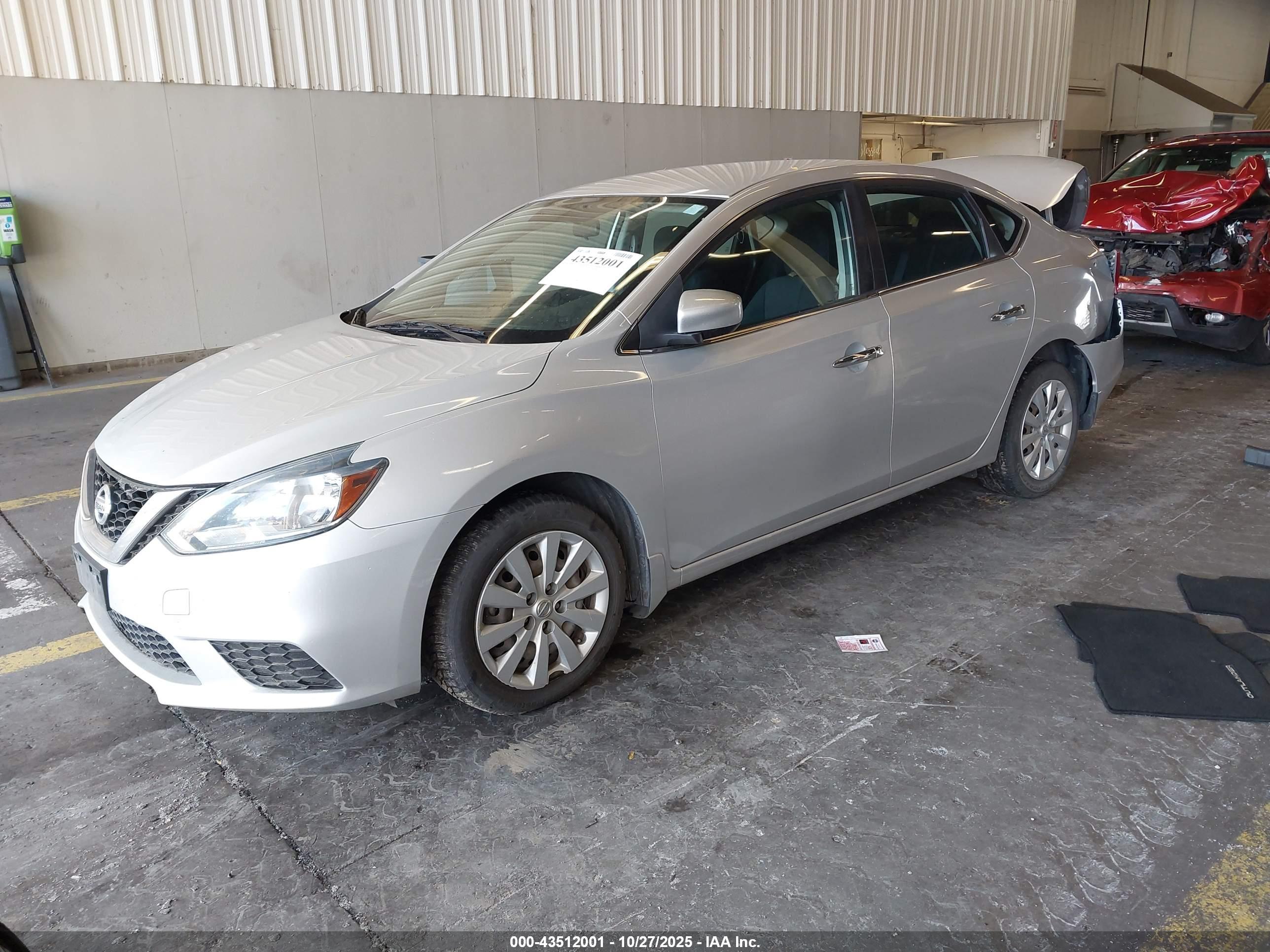 NISSAN SENTRA image 2