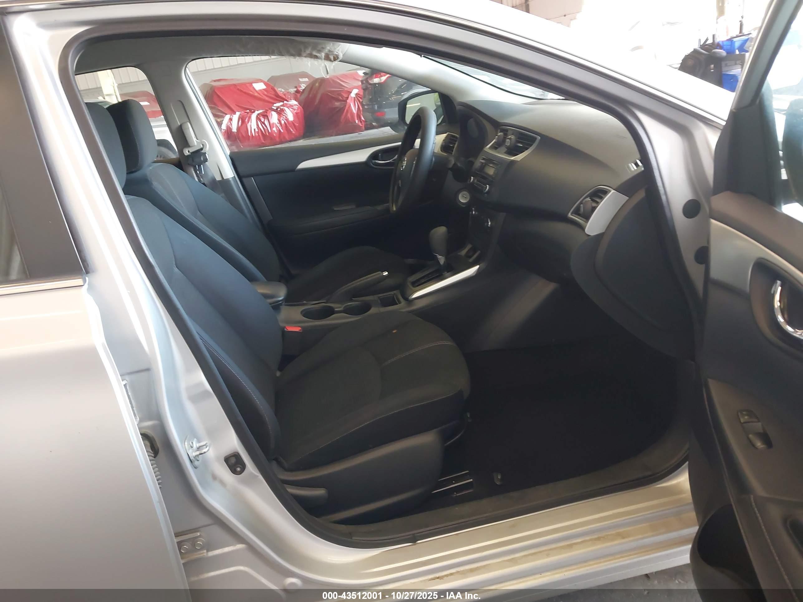 NISSAN SENTRA image 5