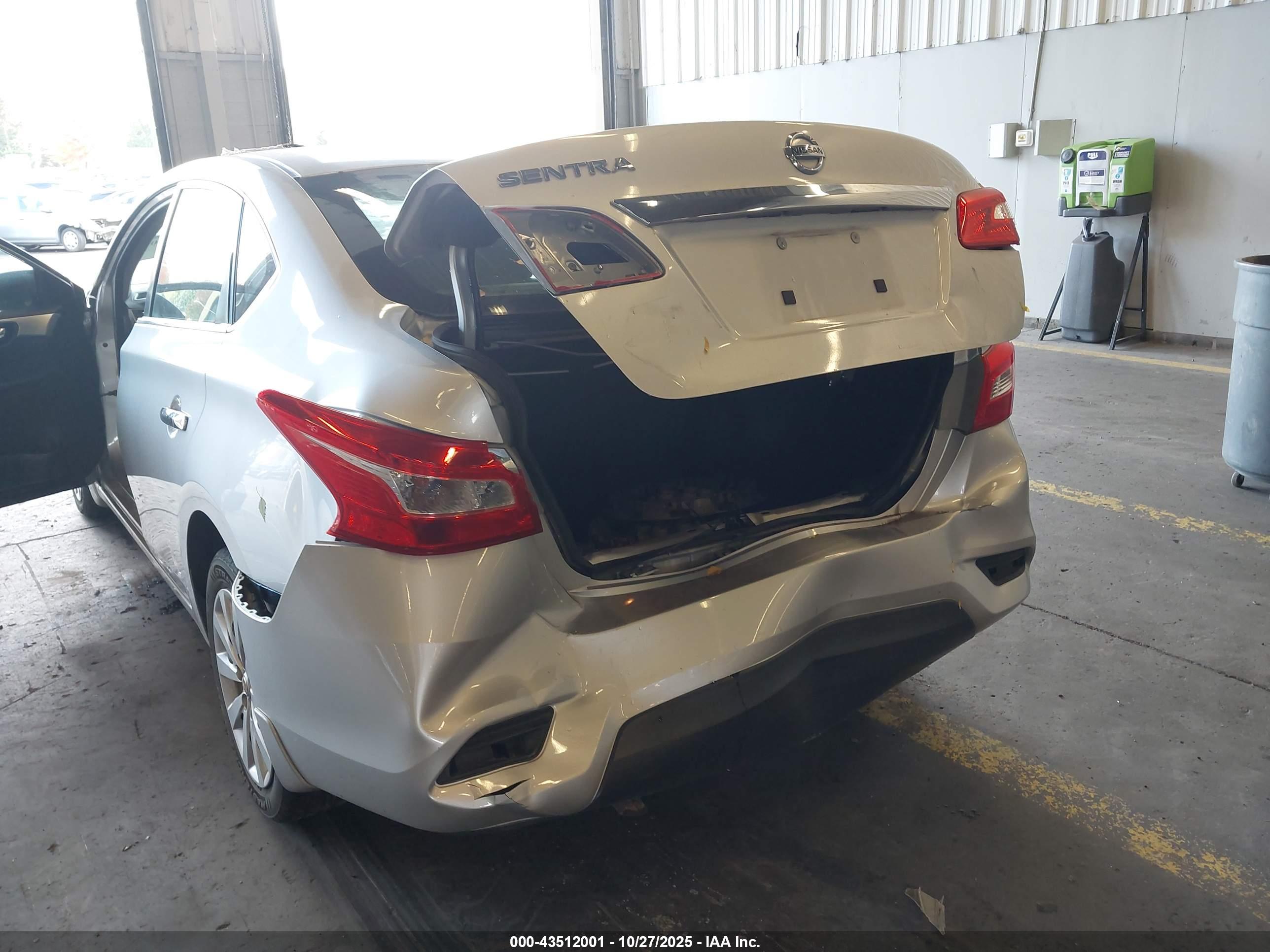 NISSAN SENTRA image 6