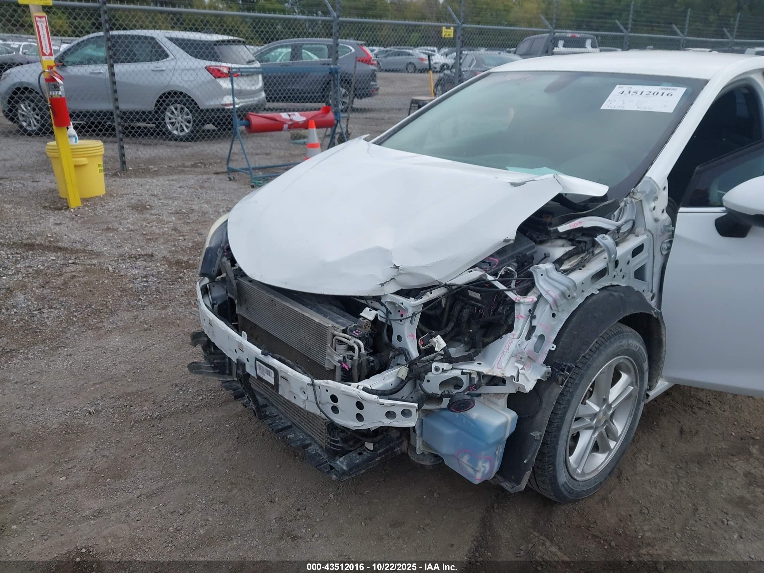 CHEVROLET CRUZE image 6