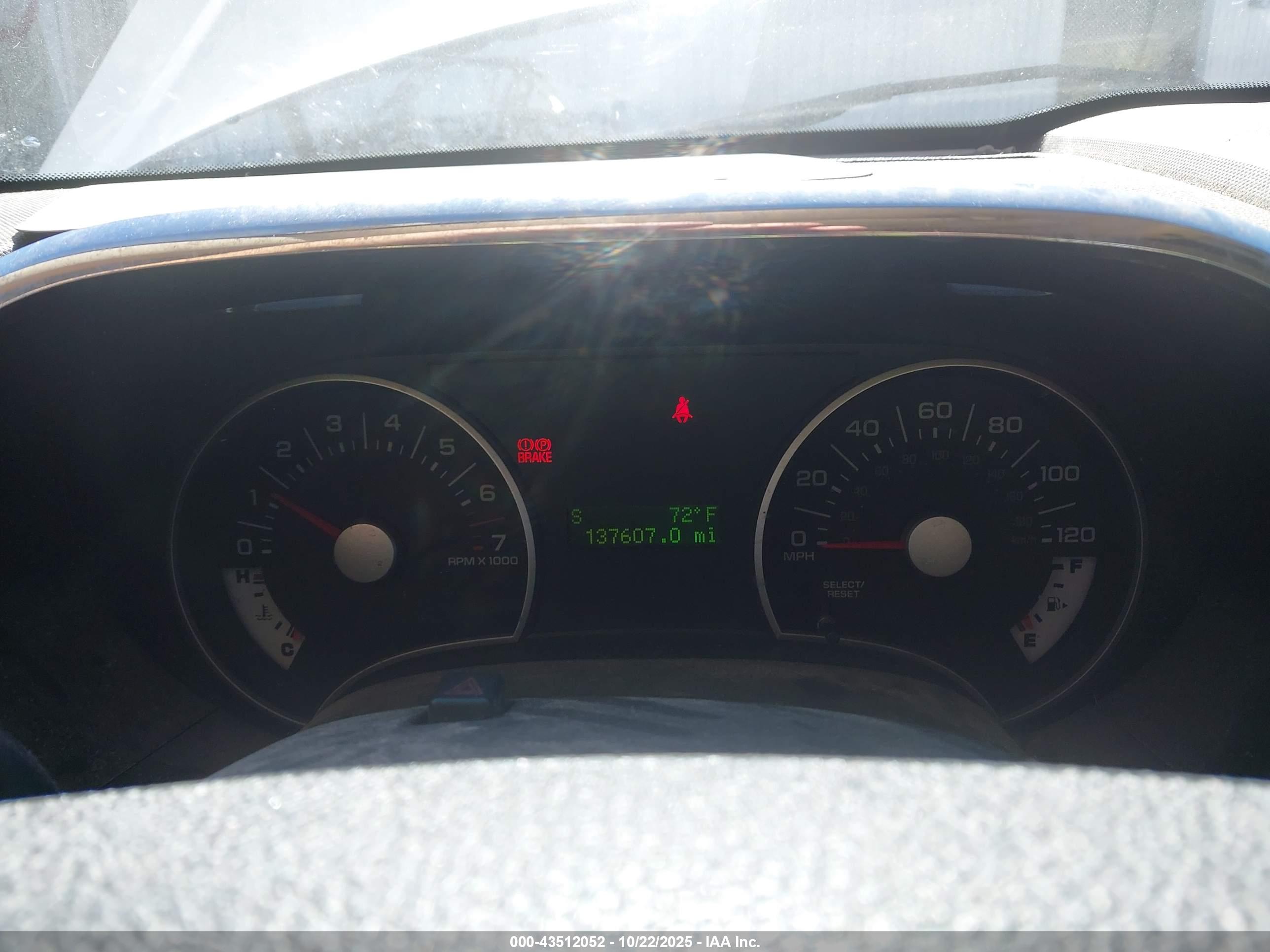 FORD EXPLORER image 7