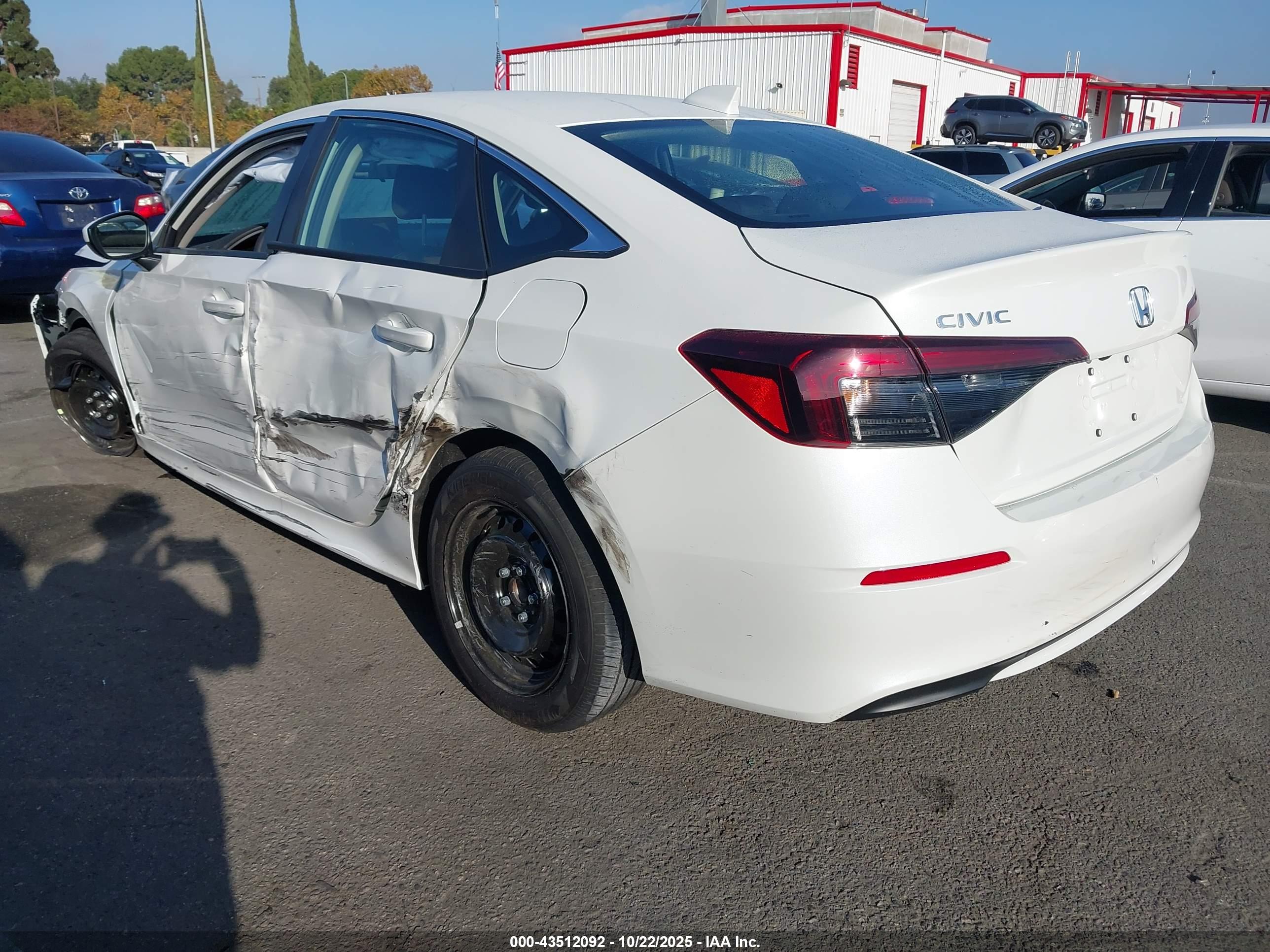 HONDA CIVIC image 3