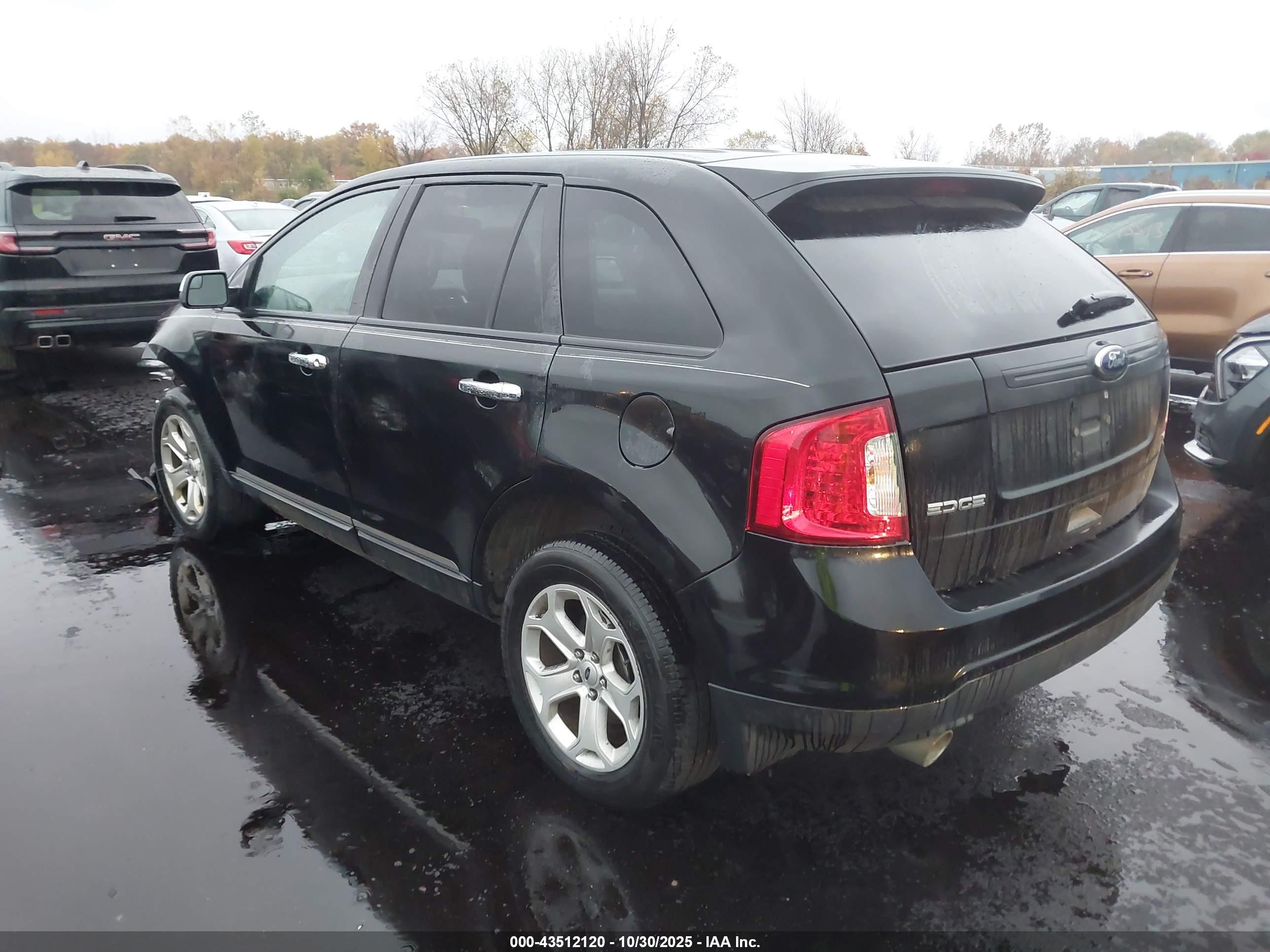 FORD EDGE image 3