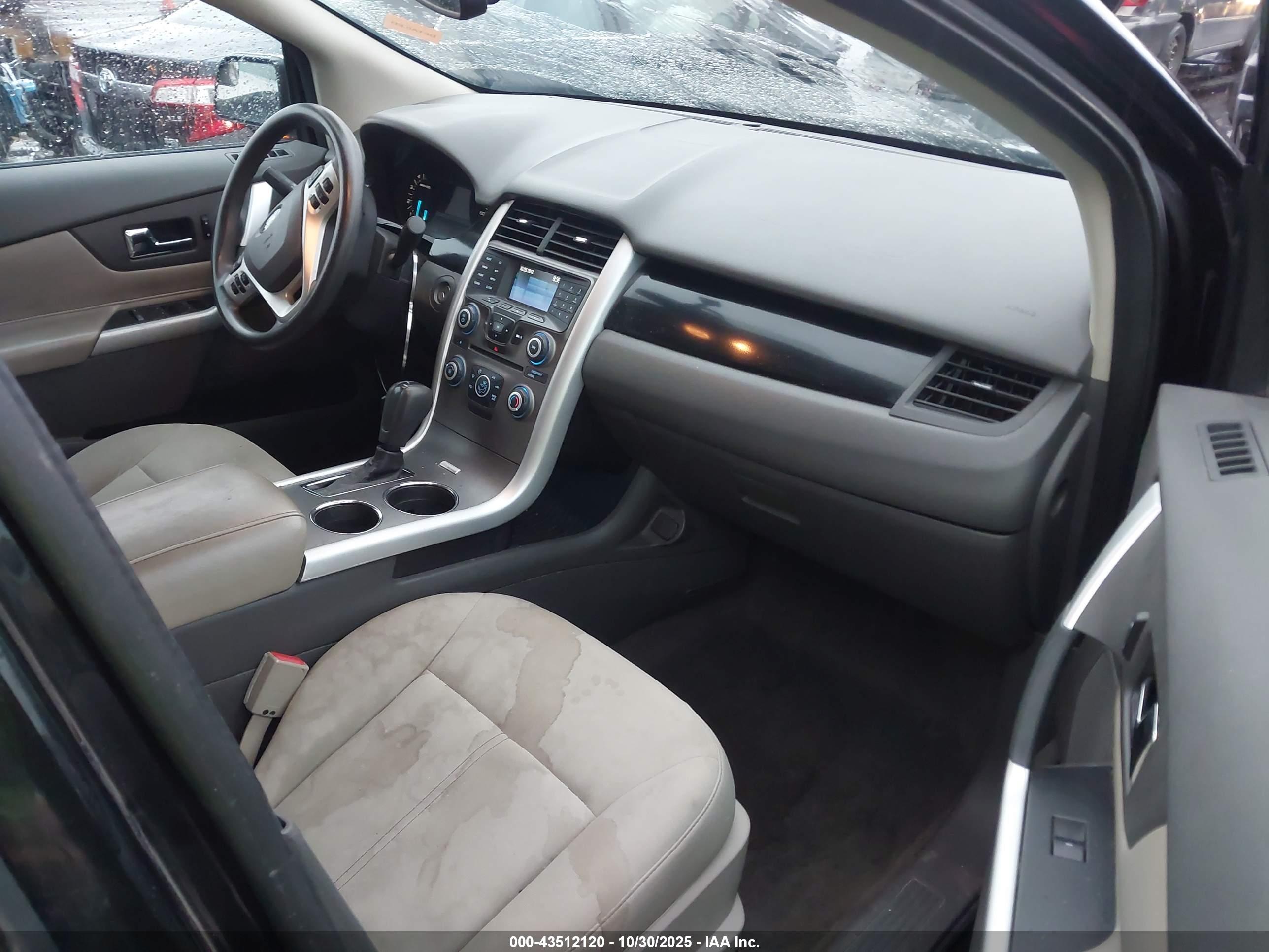 FORD EDGE image 5