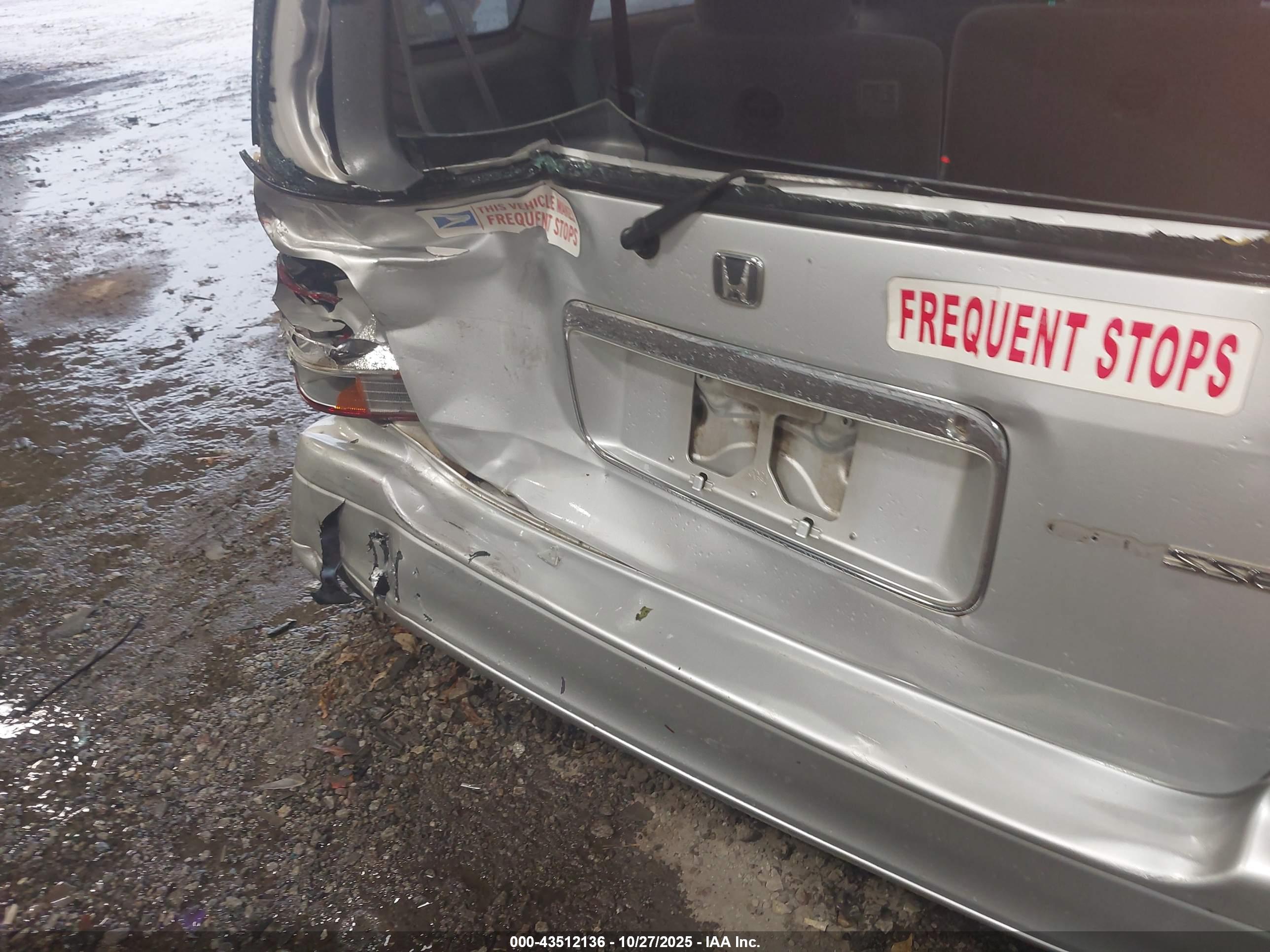 HONDA ODYSSEY image 6