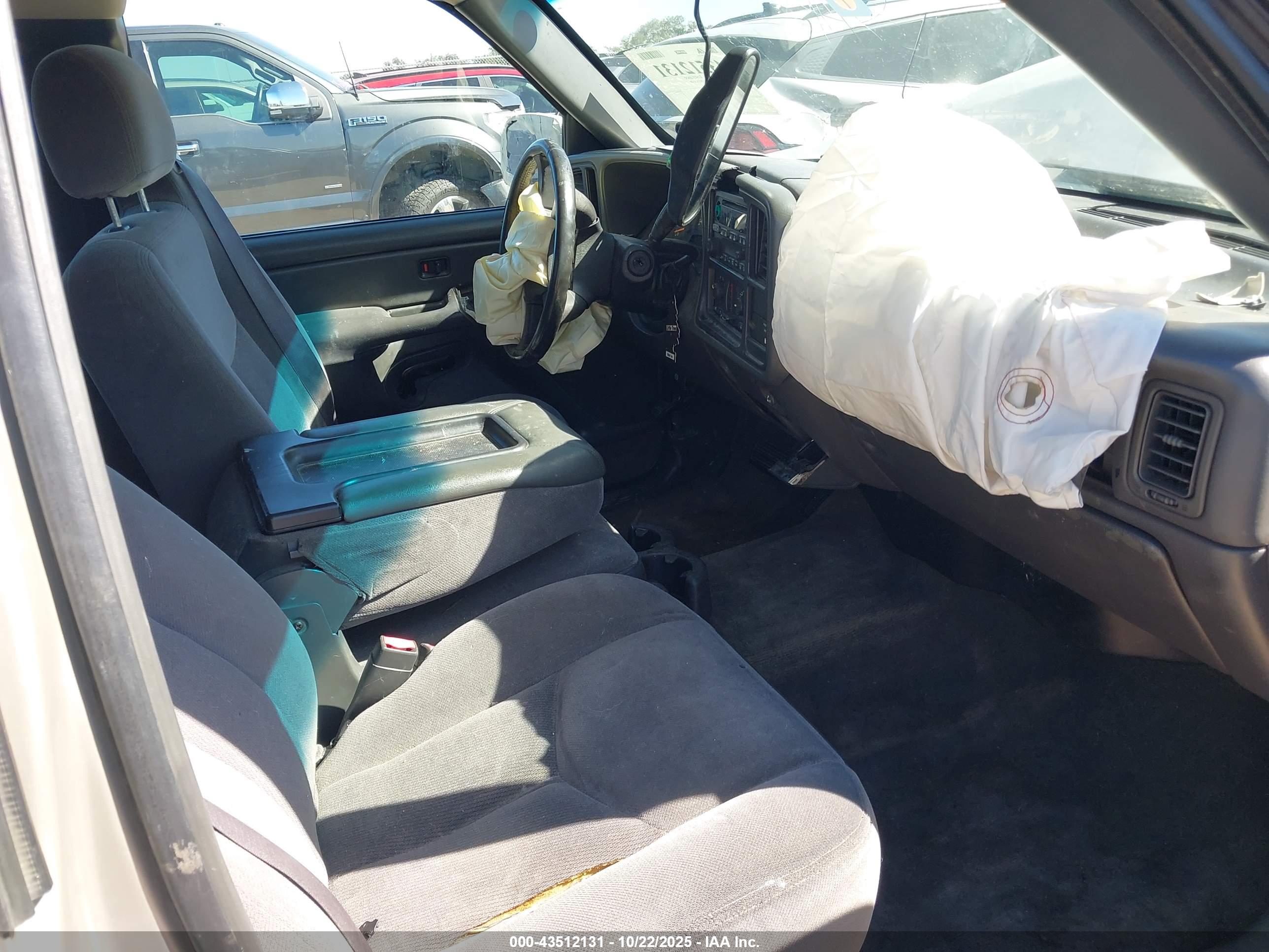 GMC SIERRA image 5