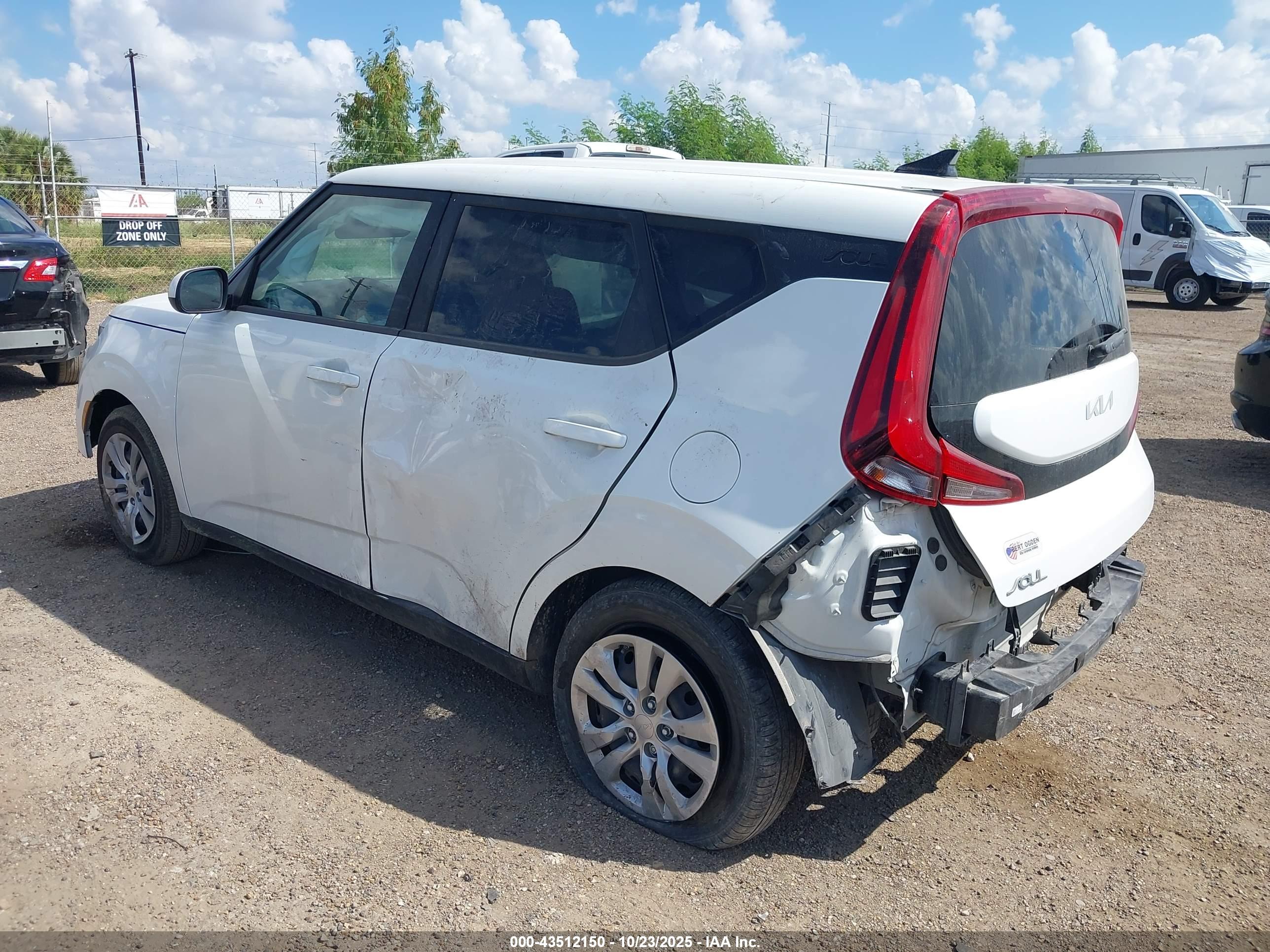 KIA SOUL image 3