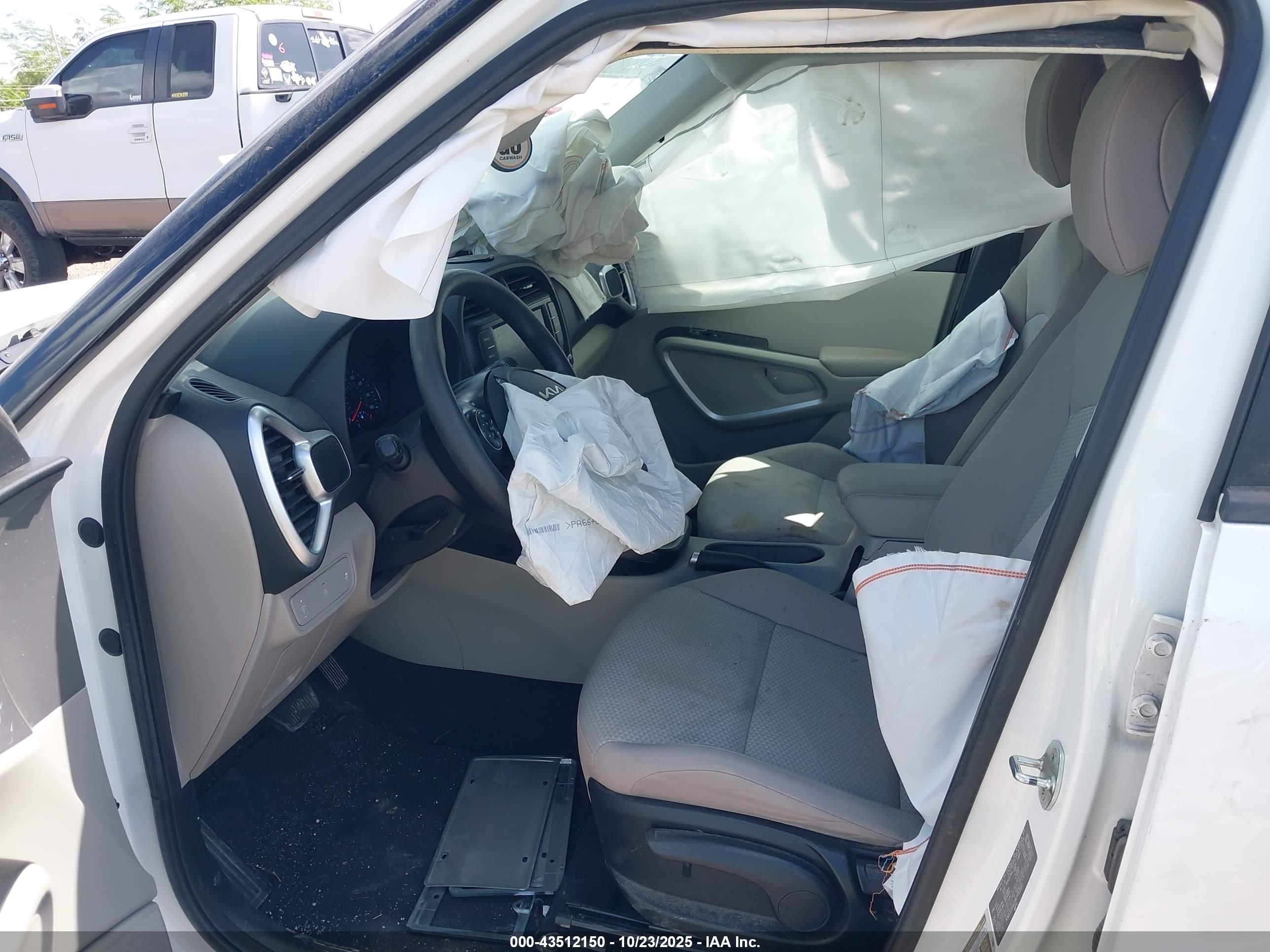 KIA SOUL image 5