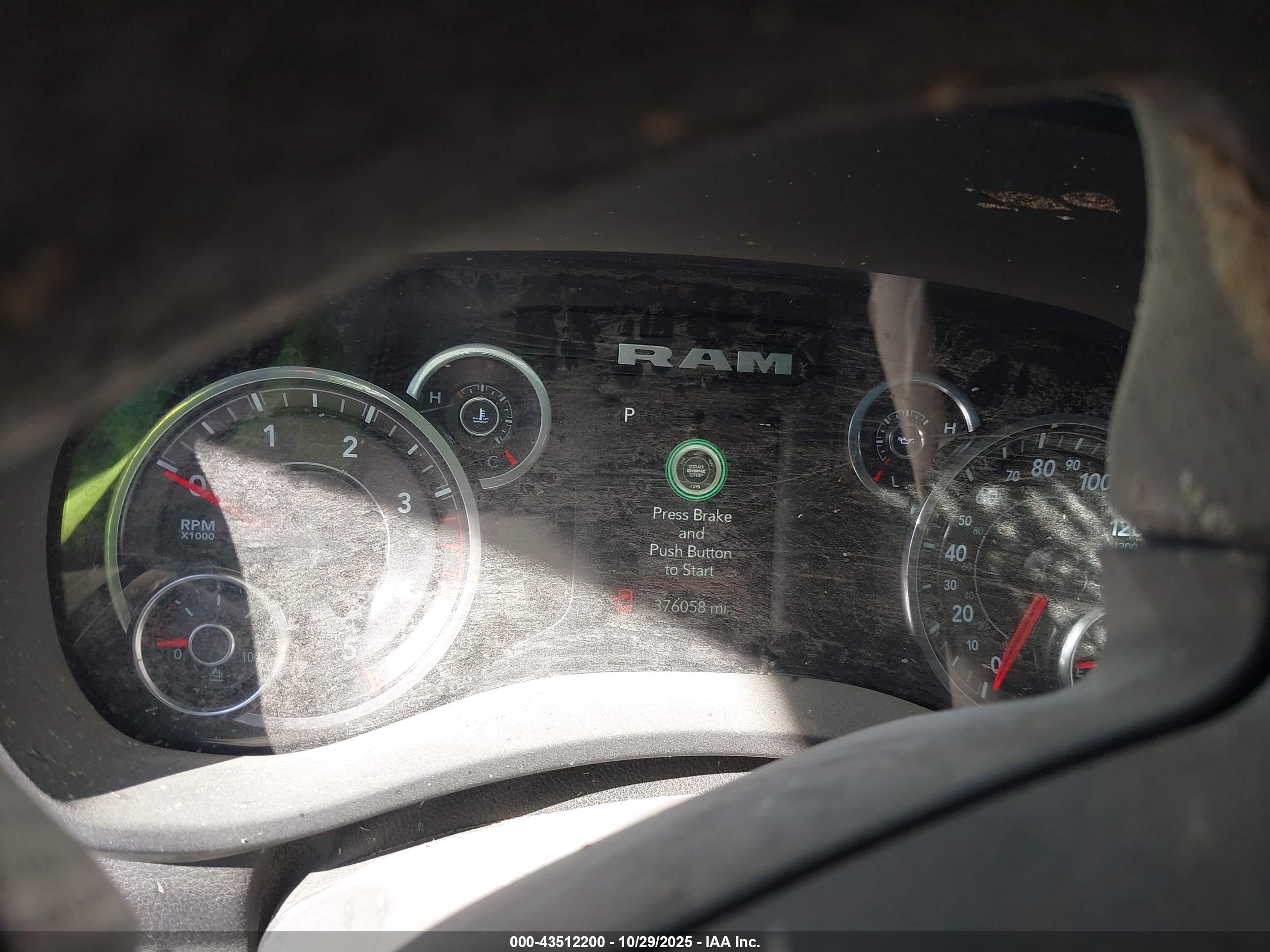 RAM 3500 image 7
