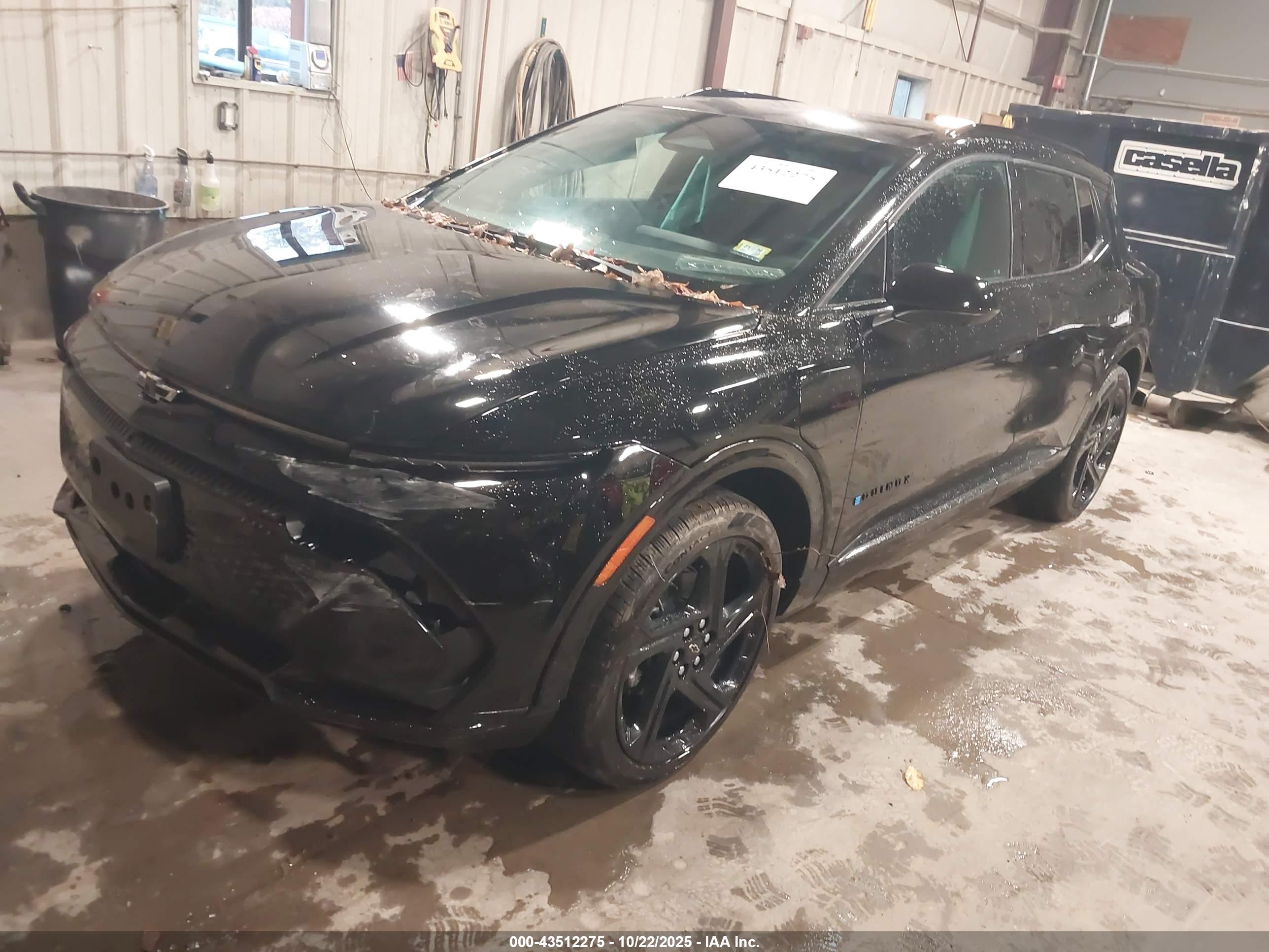 CHEVROLET EQUINOX image 2
