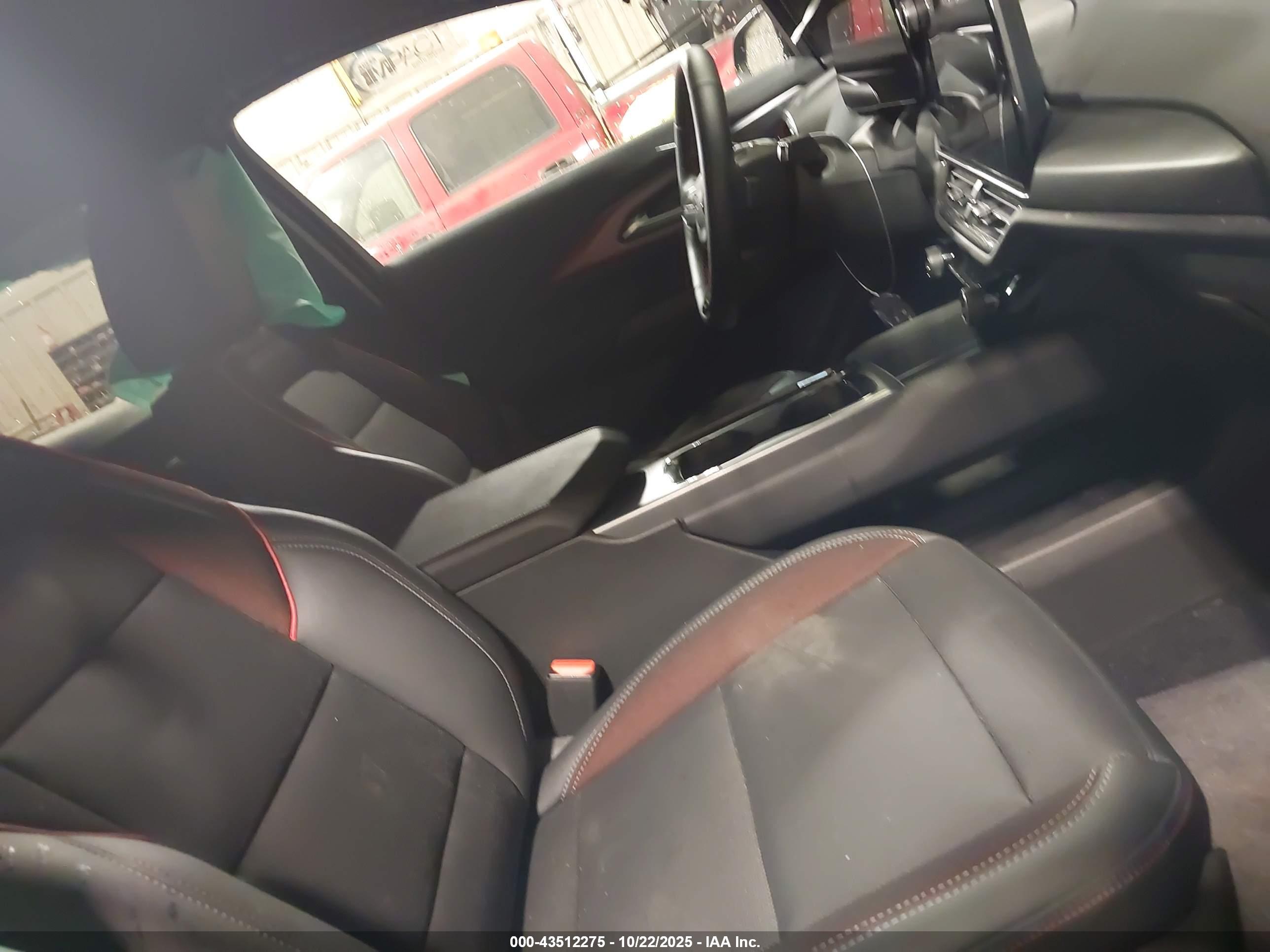 CHEVROLET EQUINOX image 5