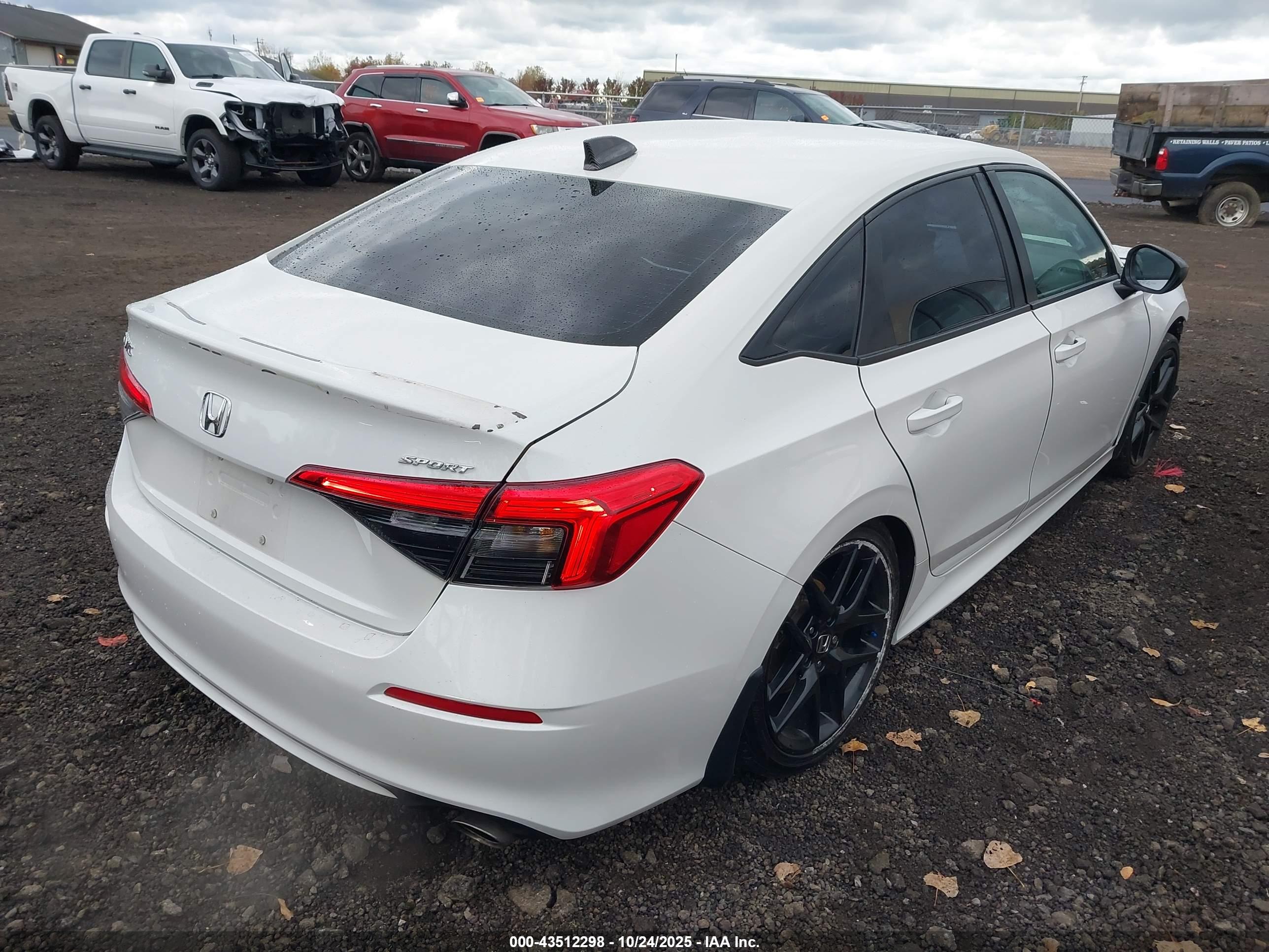 HONDA CIVIC image 4