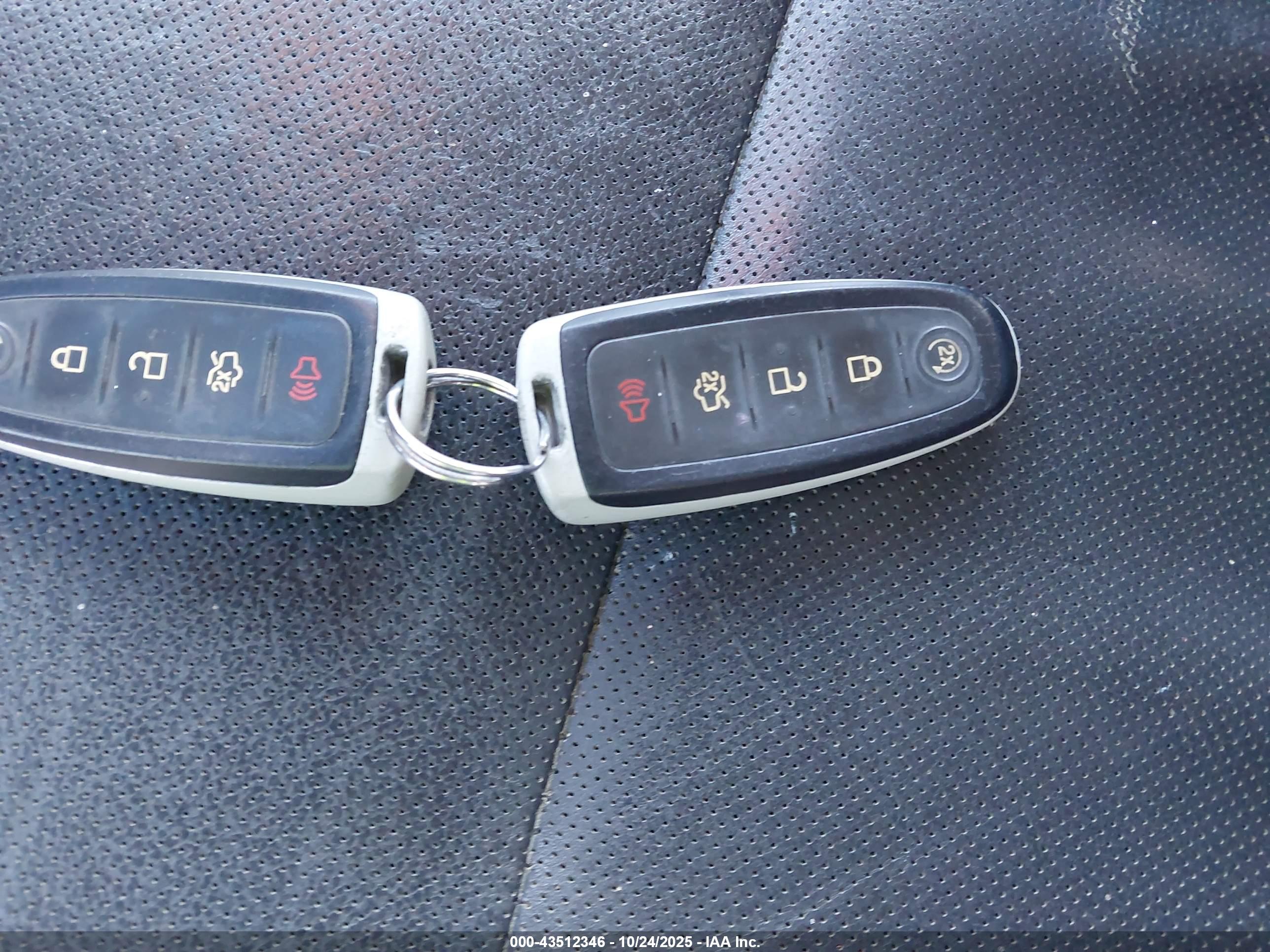 FORD FLEX image 11