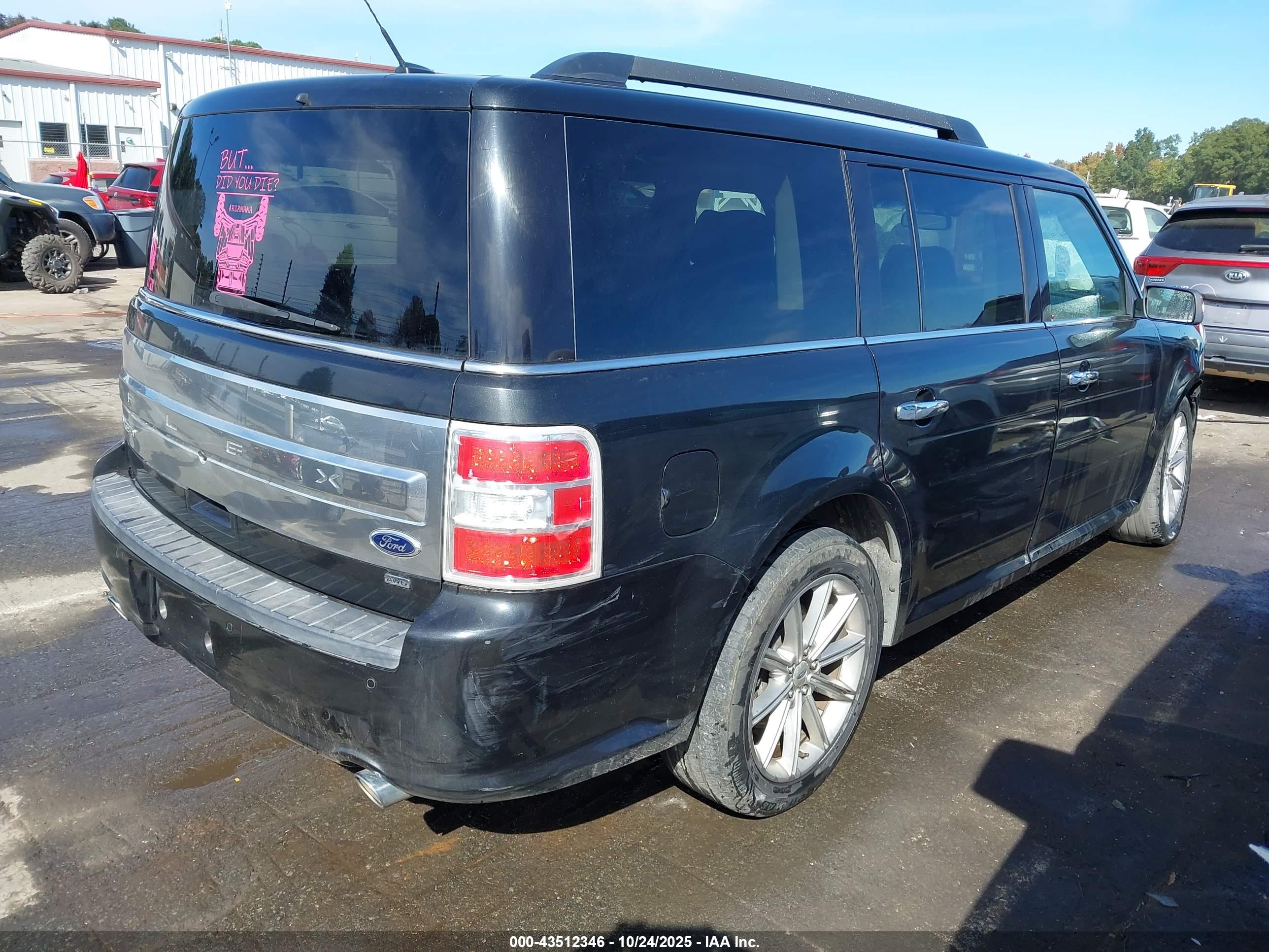 FORD FLEX image 4