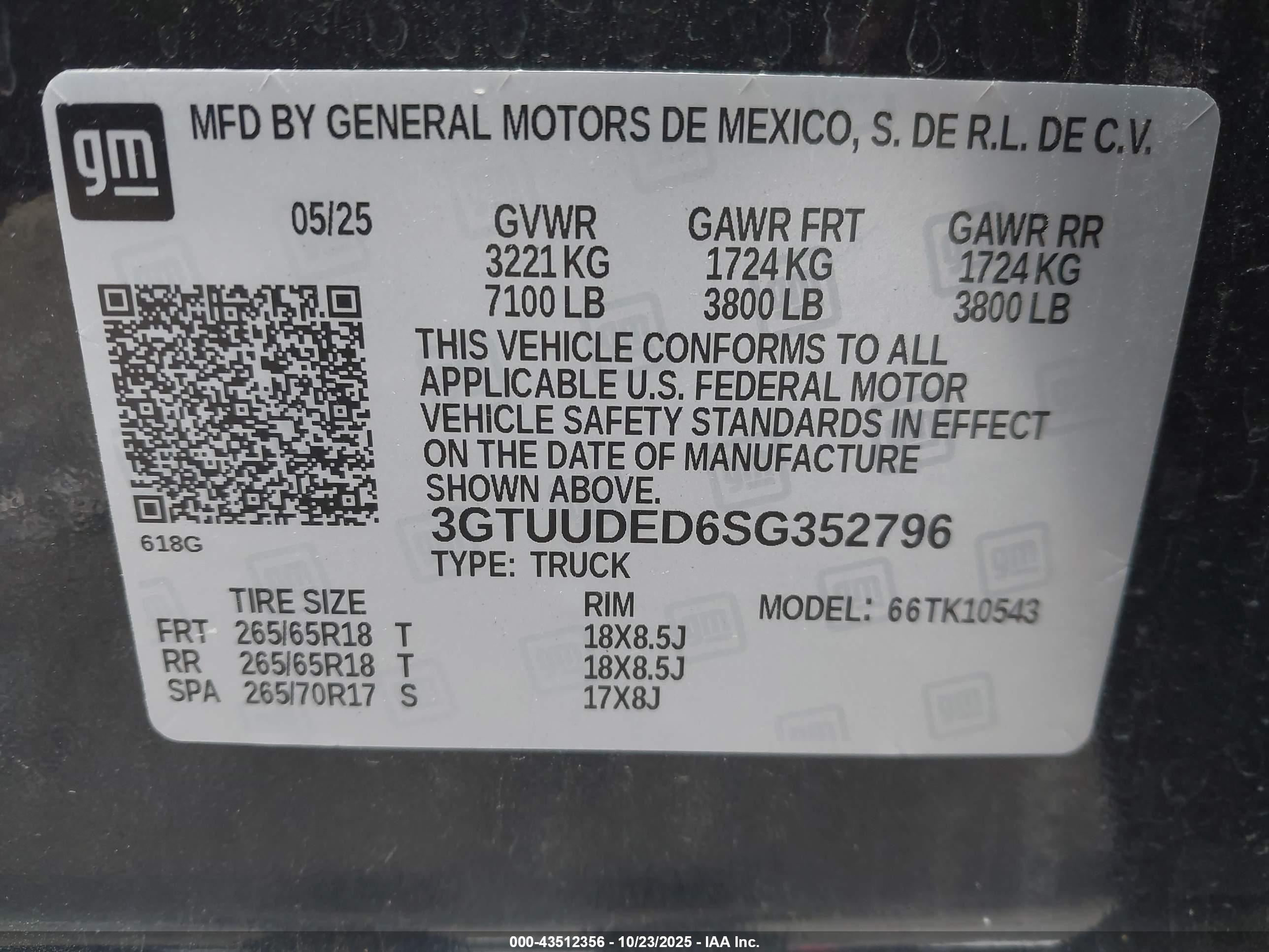 GMC SIERRA image 9