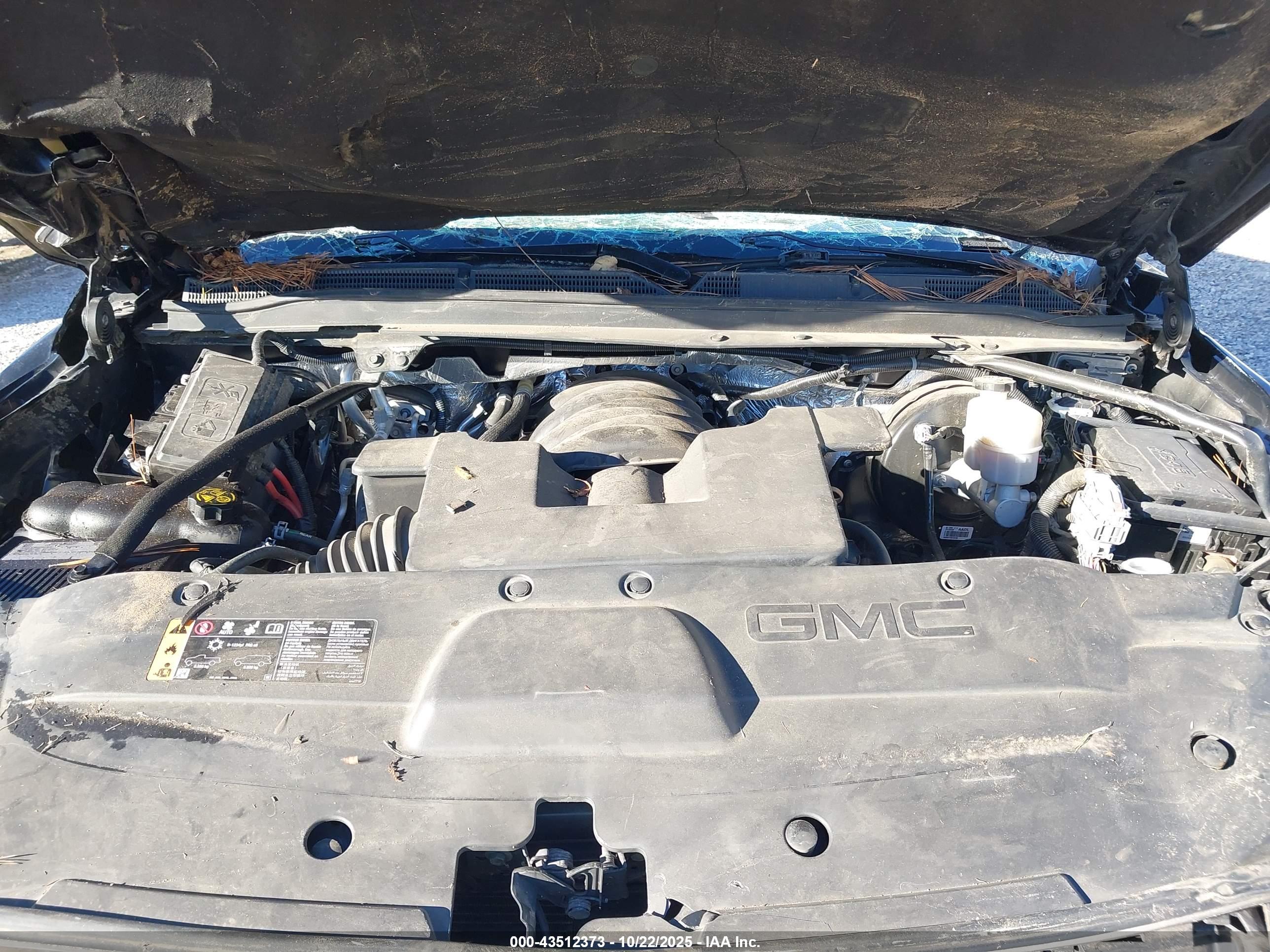 GMC YUKON image 10