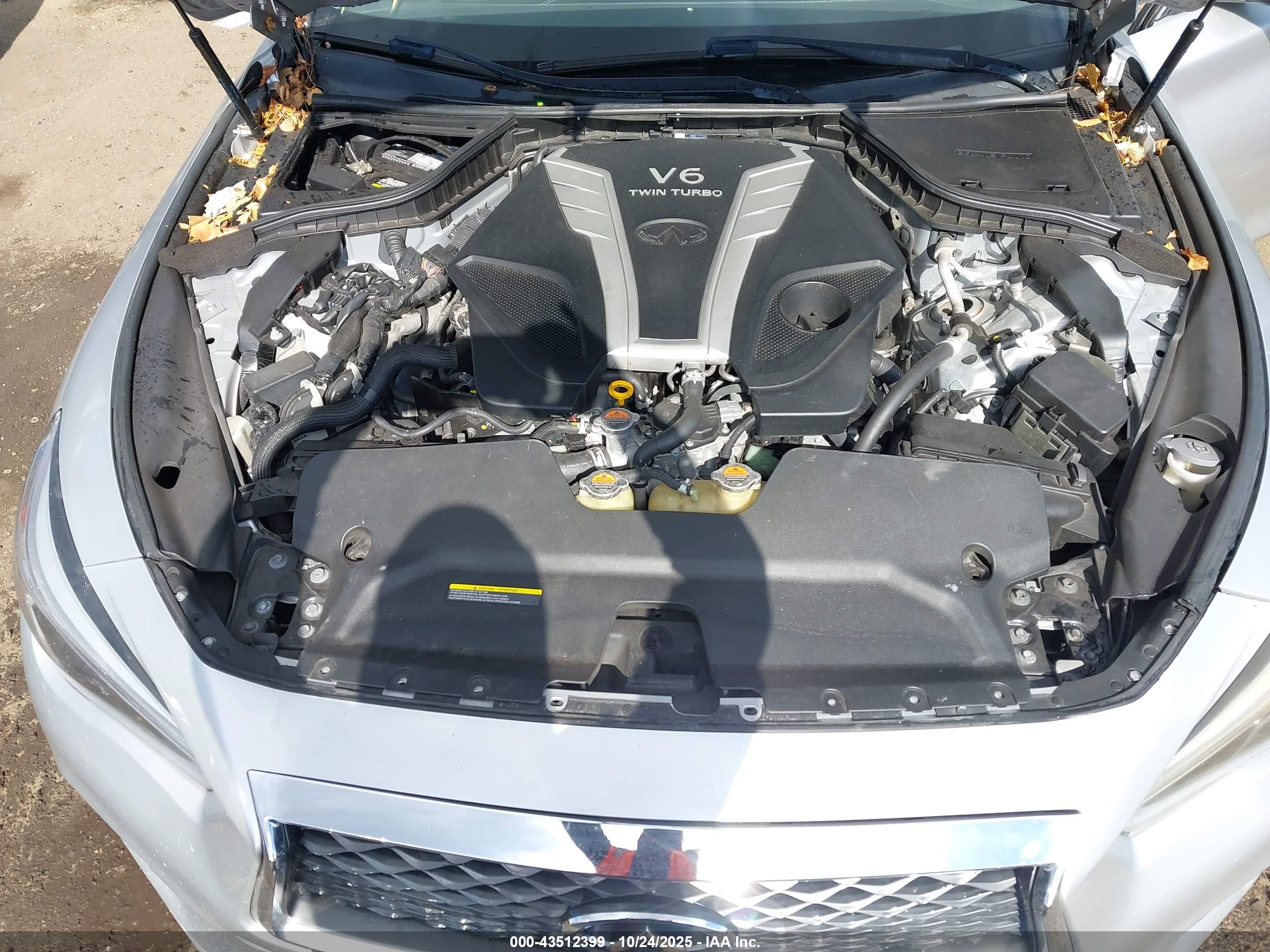 INFINITI Q50 image 10