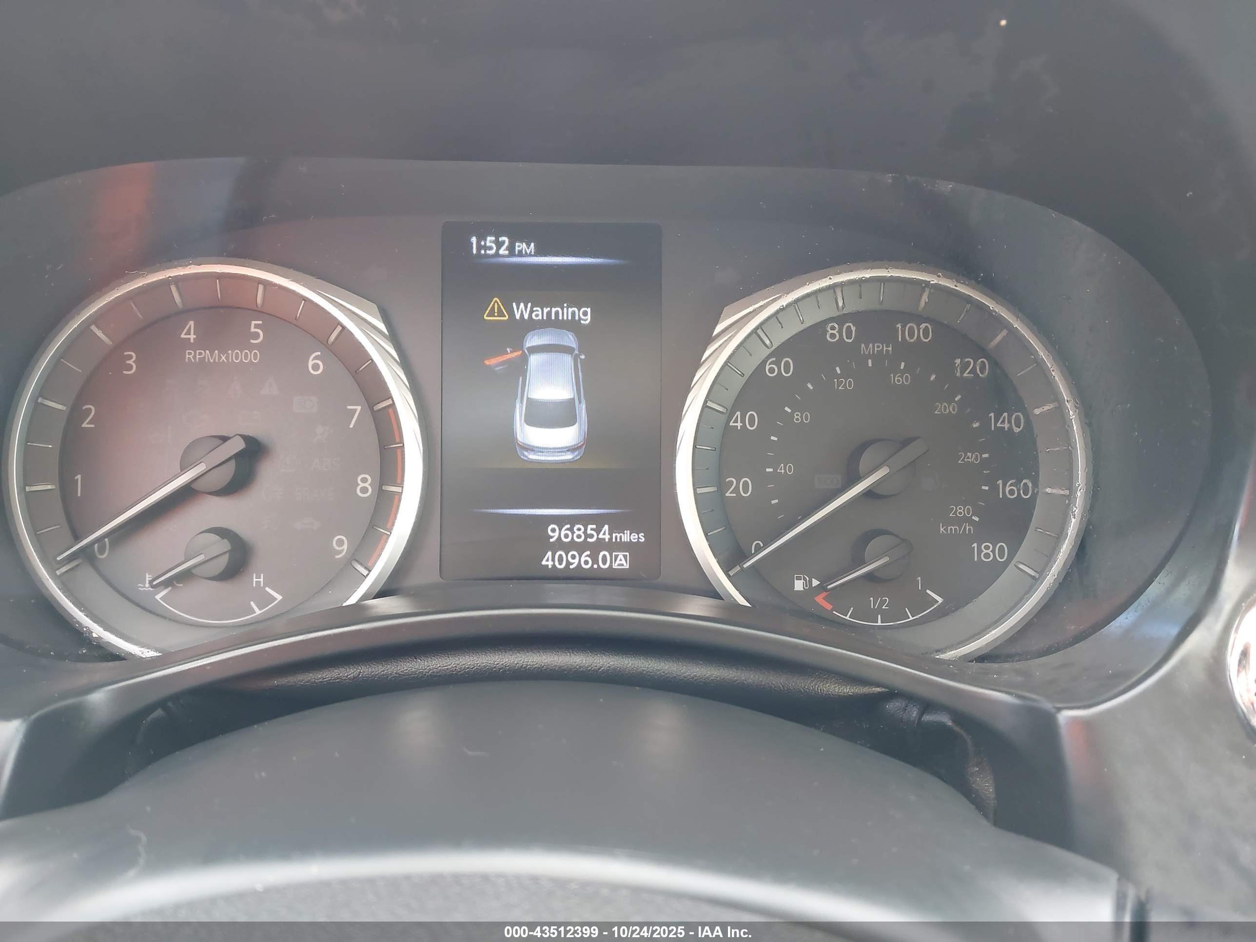 INFINITI Q50 image 7