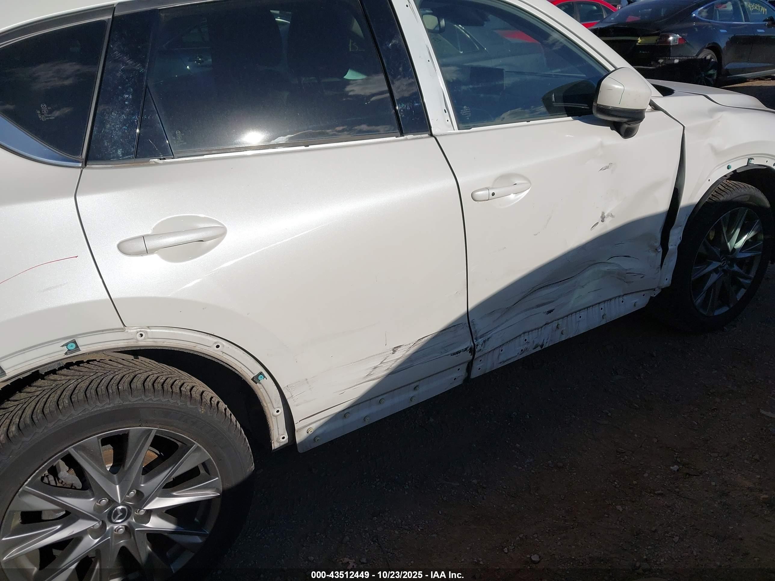 MAZDA CX-5 image 6