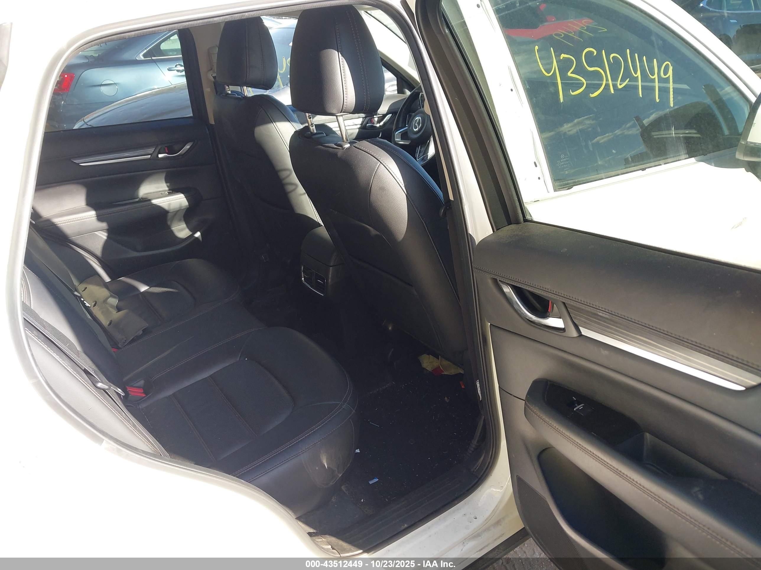 MAZDA CX-5 image 8