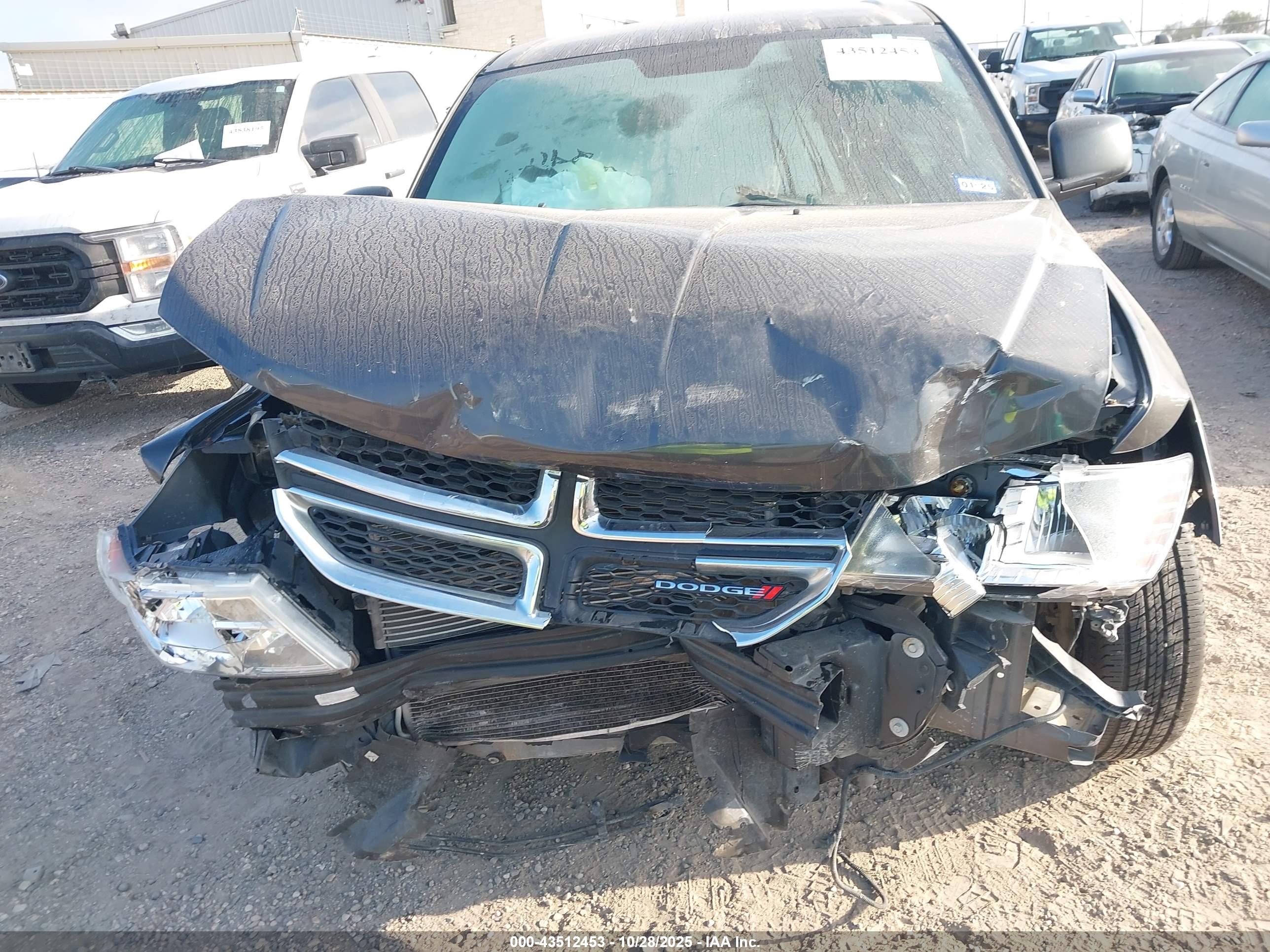 DODGE JOURNEY image 6