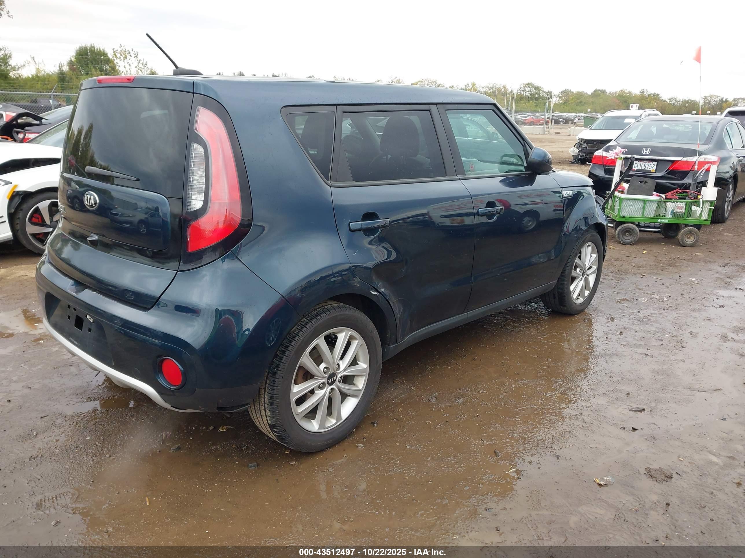 KIA SOUL image 4