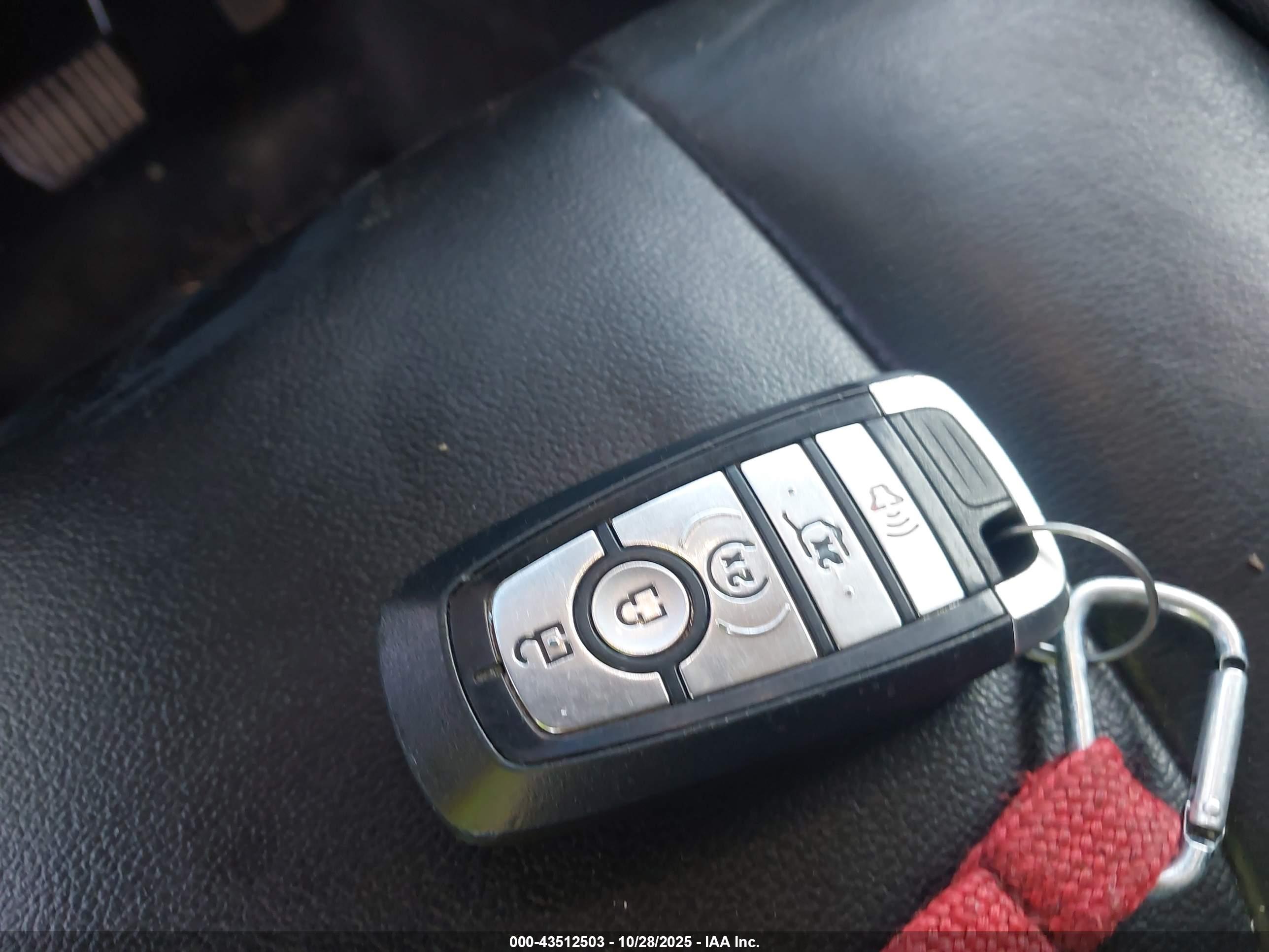 FORD EDGE image 11