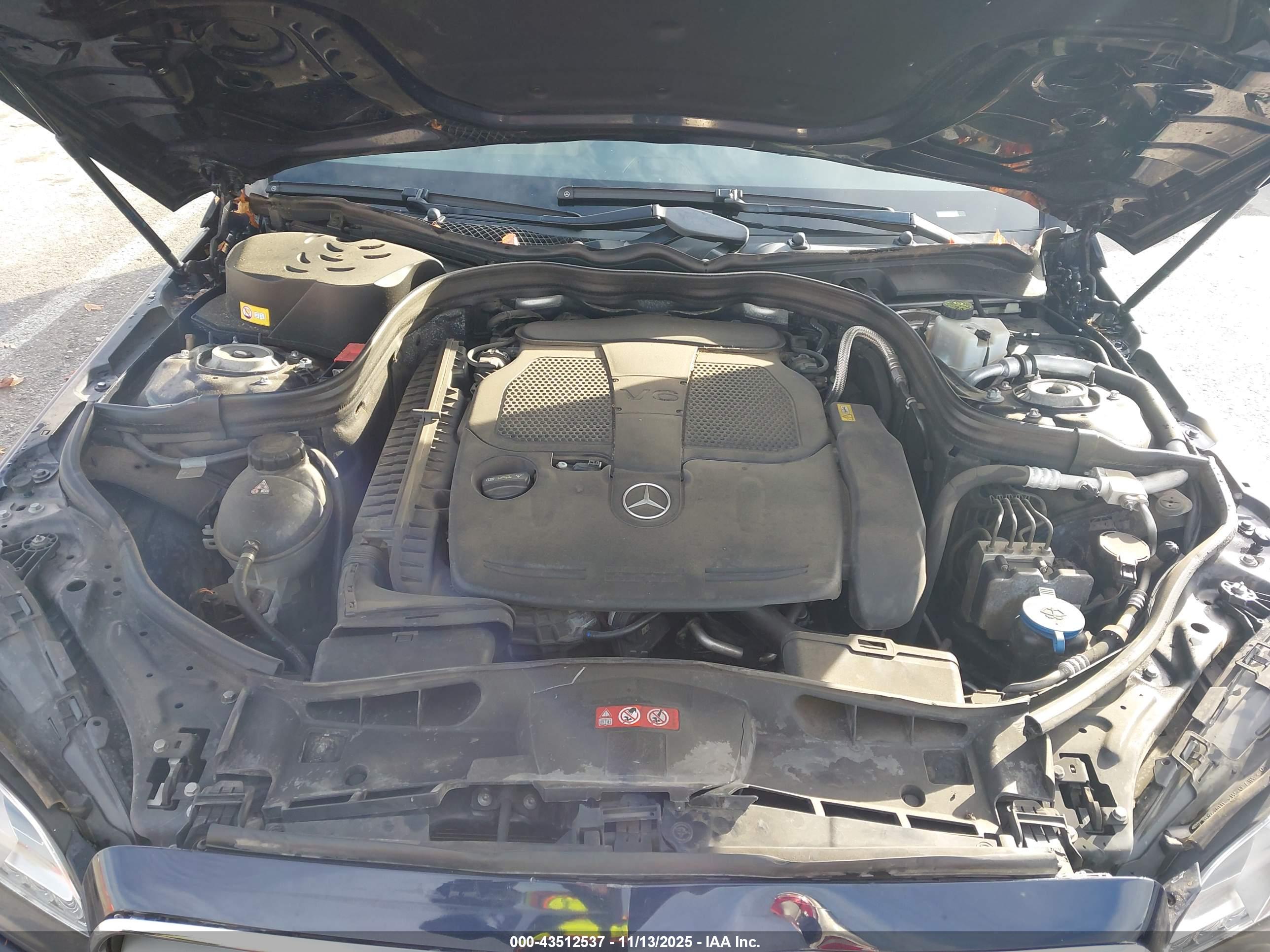 MERCEDES-BENZ E image 10