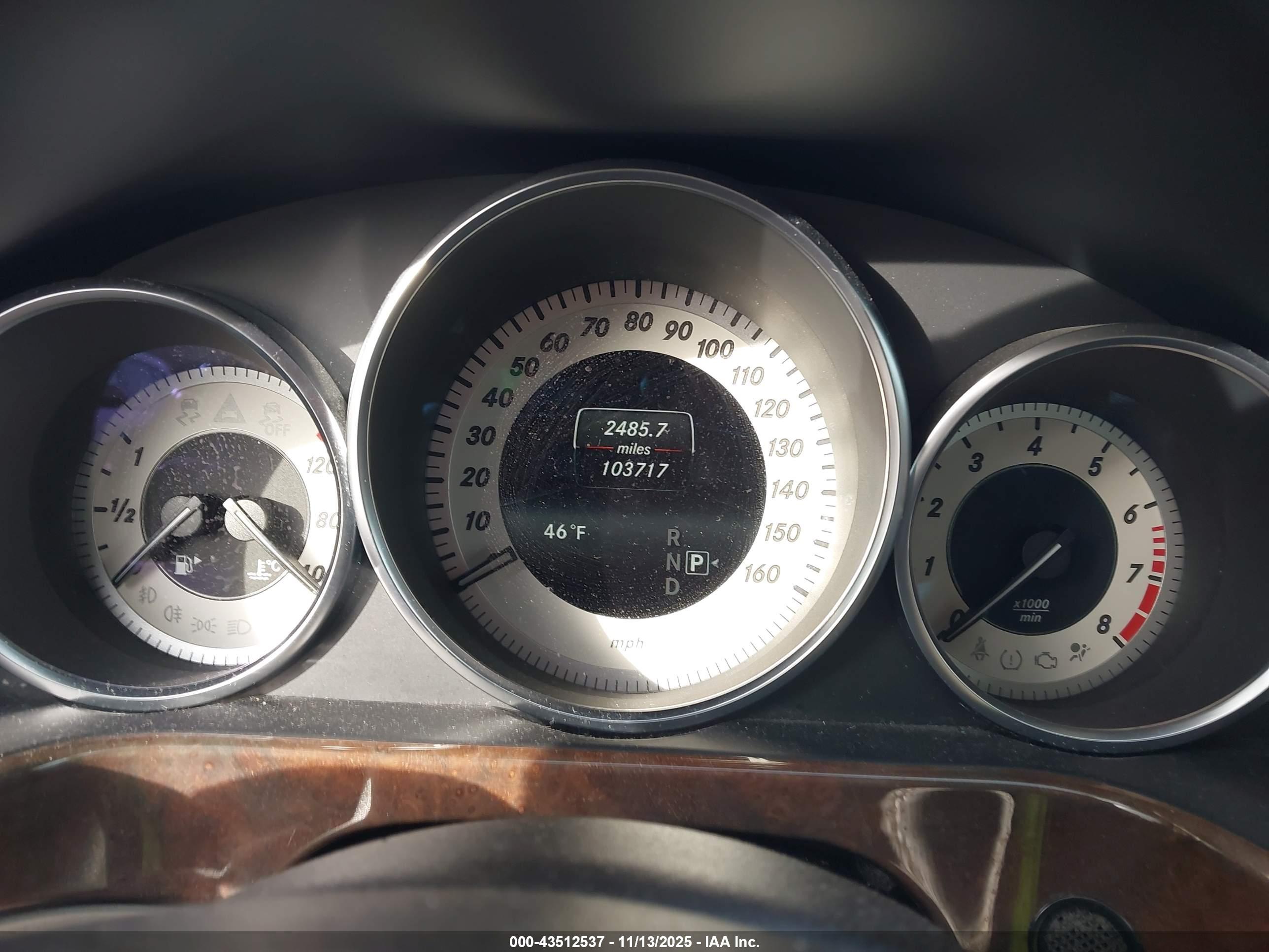 MERCEDES-BENZ E image 7