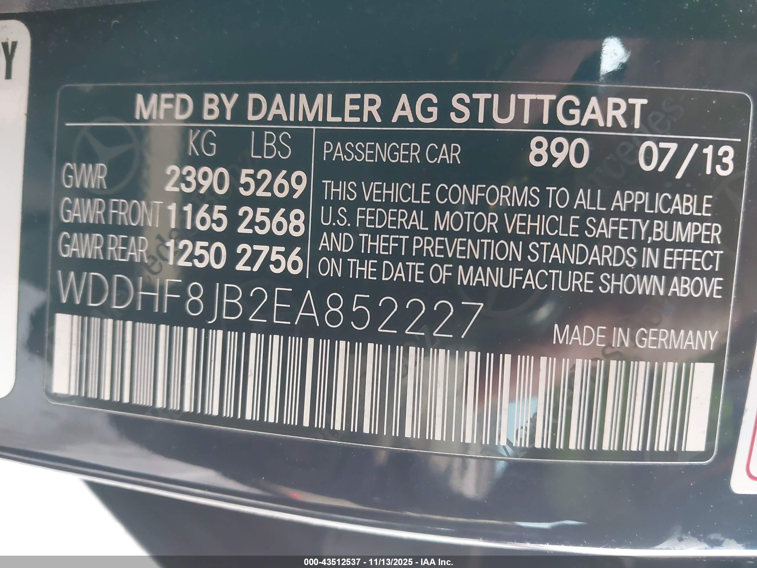 MERCEDES-BENZ E image 9