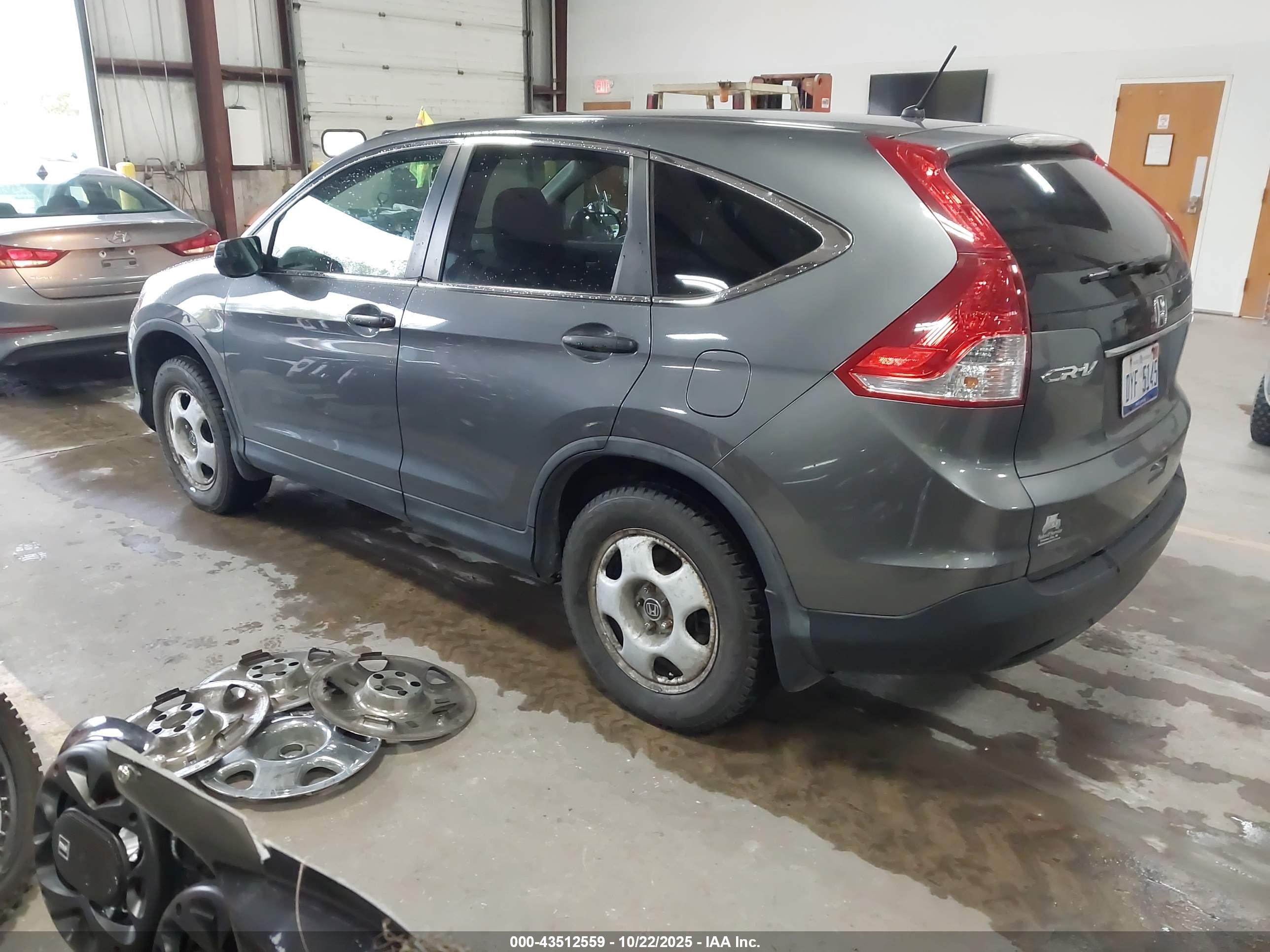 HONDA CR-V image 3