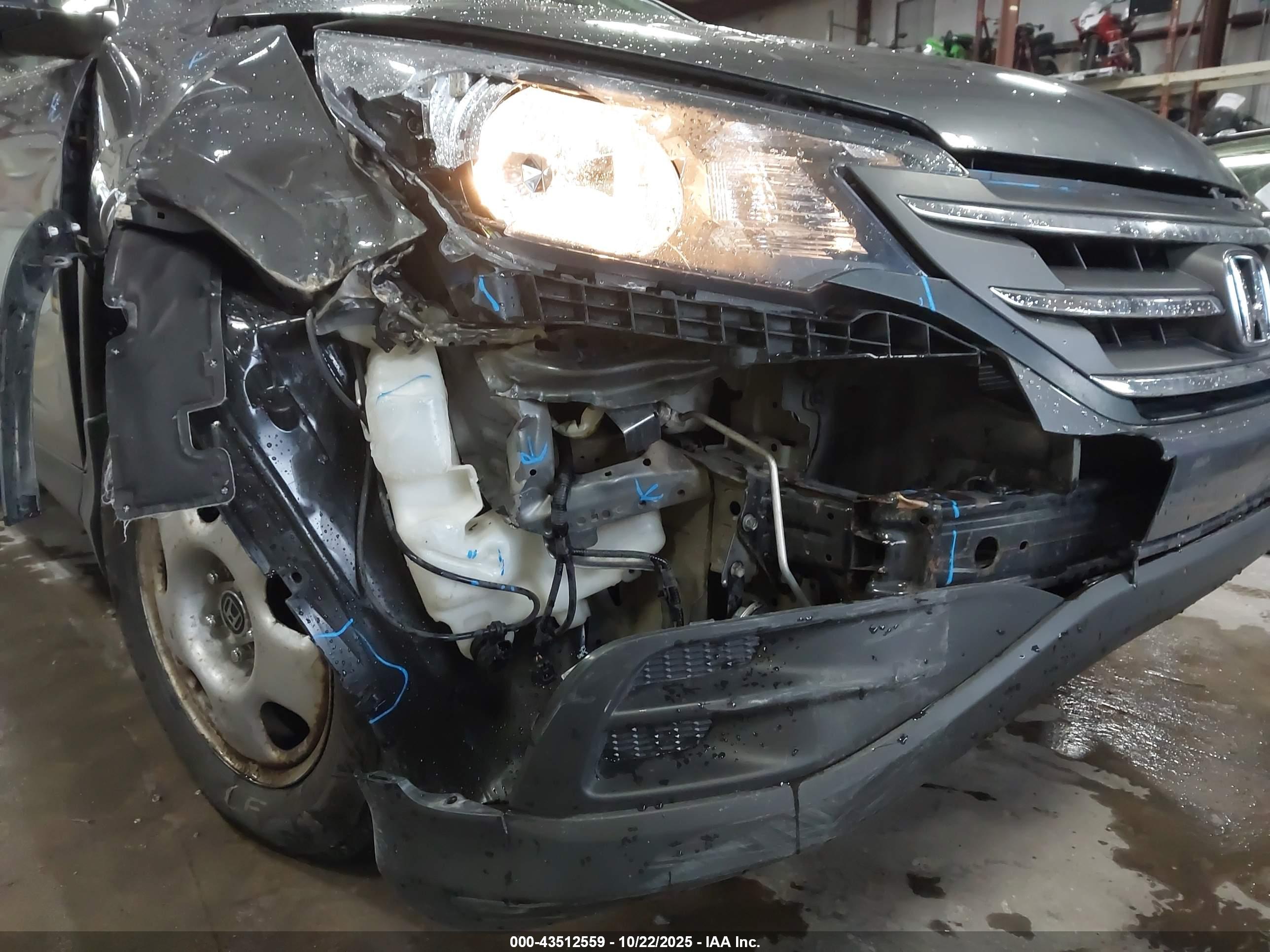 HONDA CR-V image 6