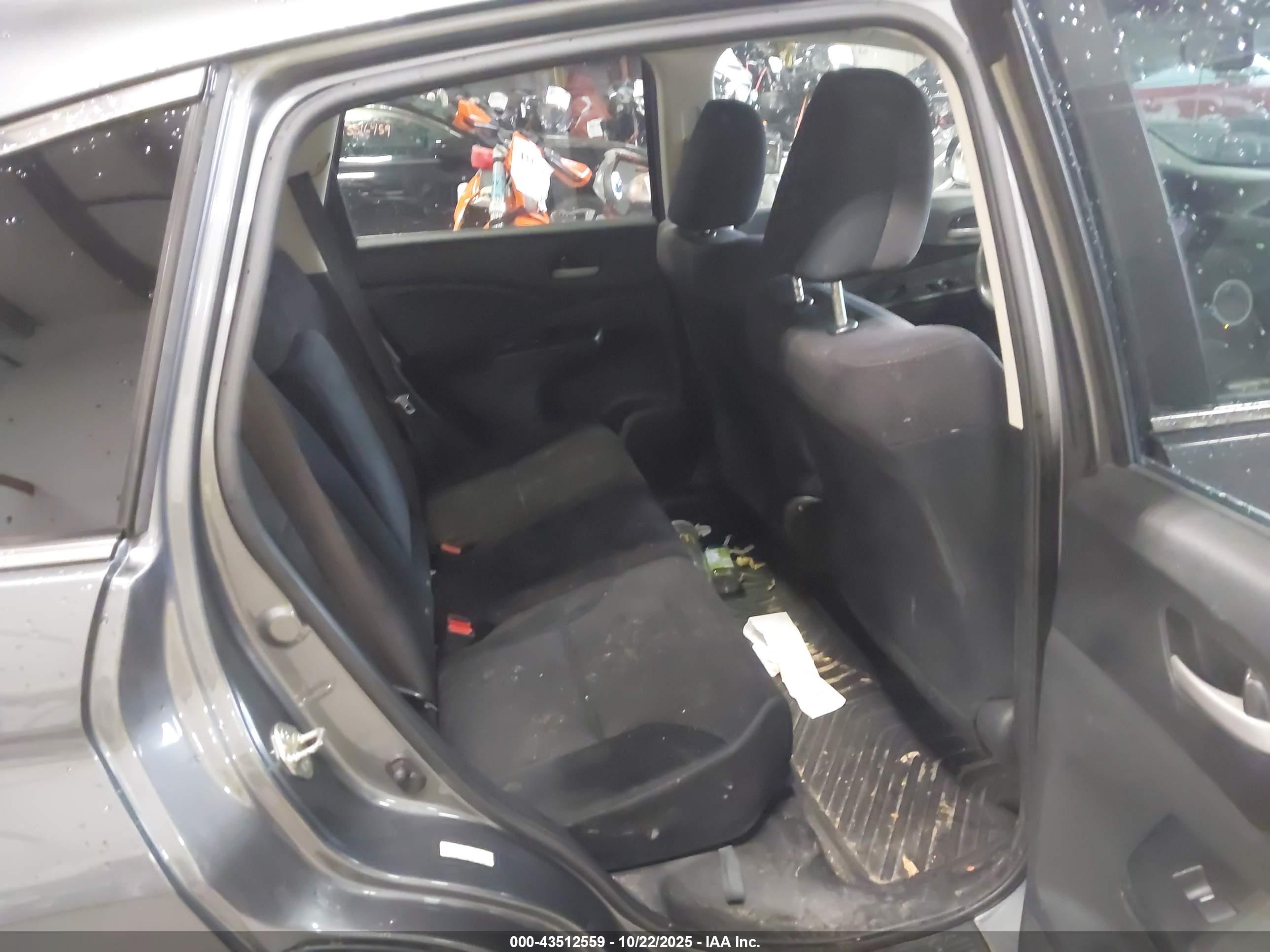 HONDA CR-V image 8