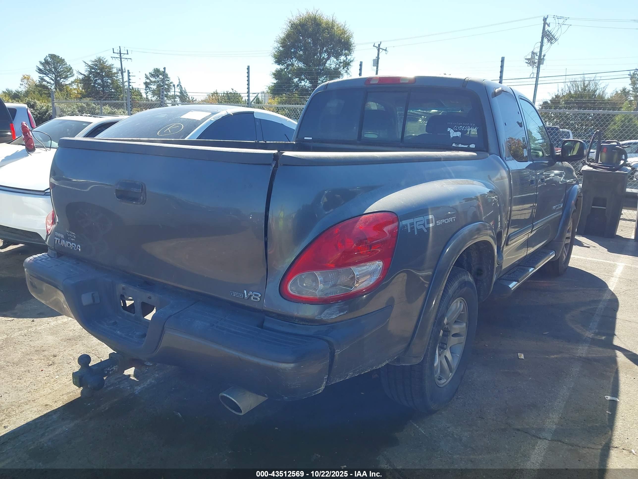 TOYOTA TUNDRA image 4